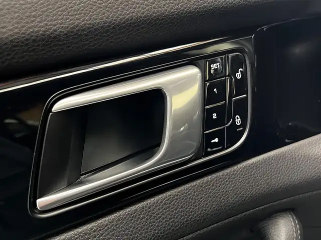 Porsche Panamera 4 E-Hybrid PHEV Aut. Ansicht 15