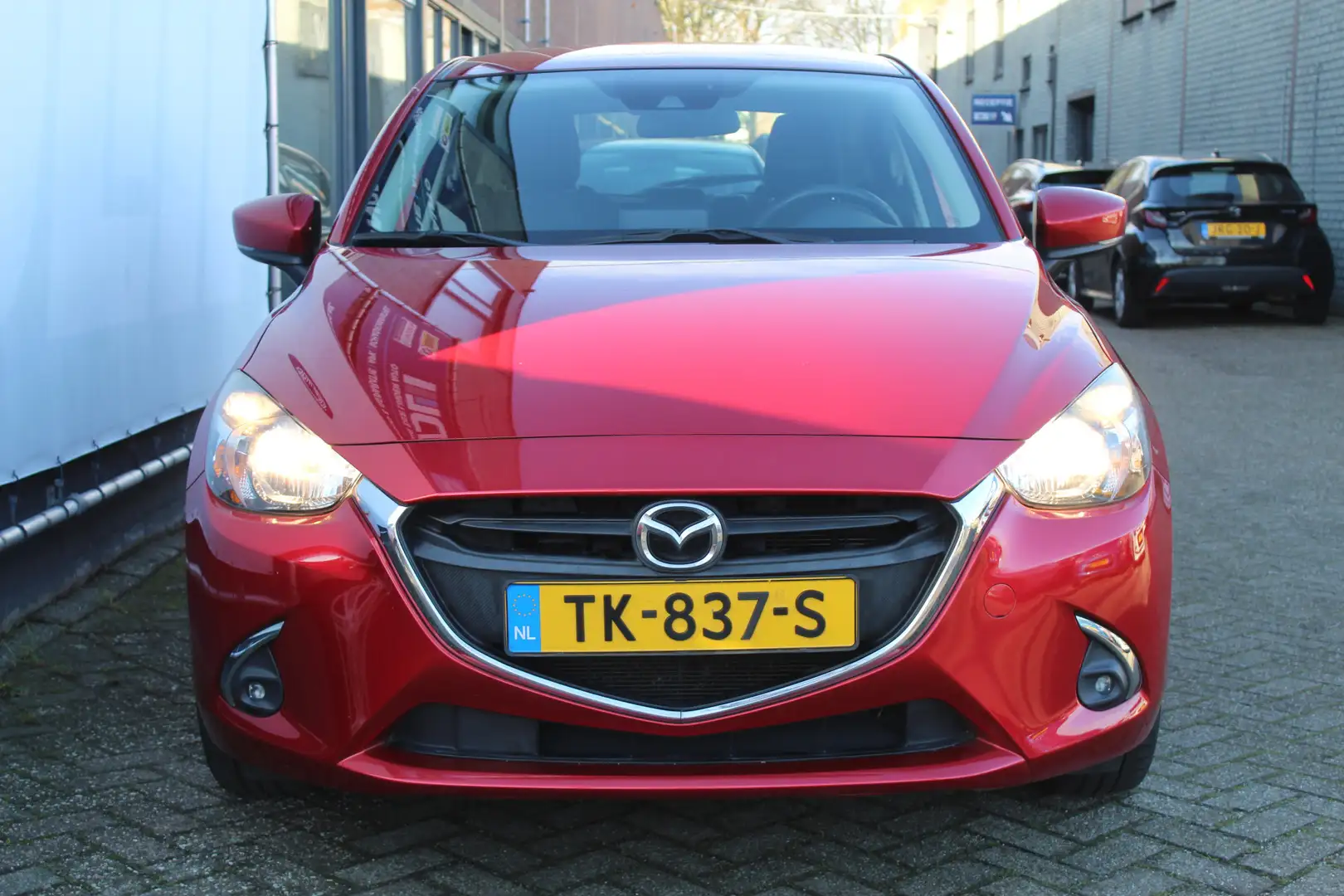 Mazda 2 1.5 Skyactiv-G Dynamic+ Airco l Navi l bluetooth l Rot - 2