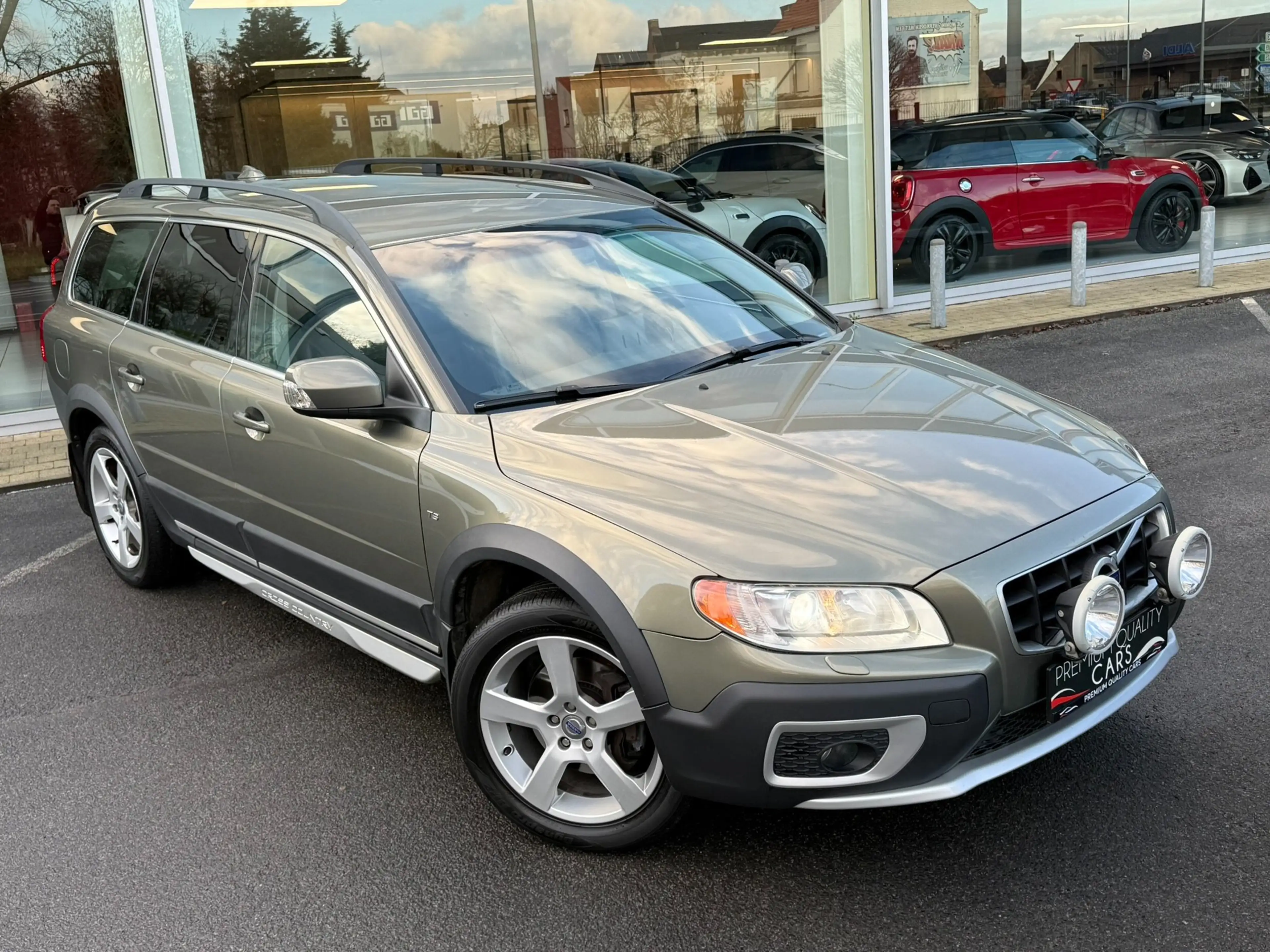 Volvo XC70 T6 / NAVI / LEDER / TREKHAAK / ZETELVERWARMING / — photo 6