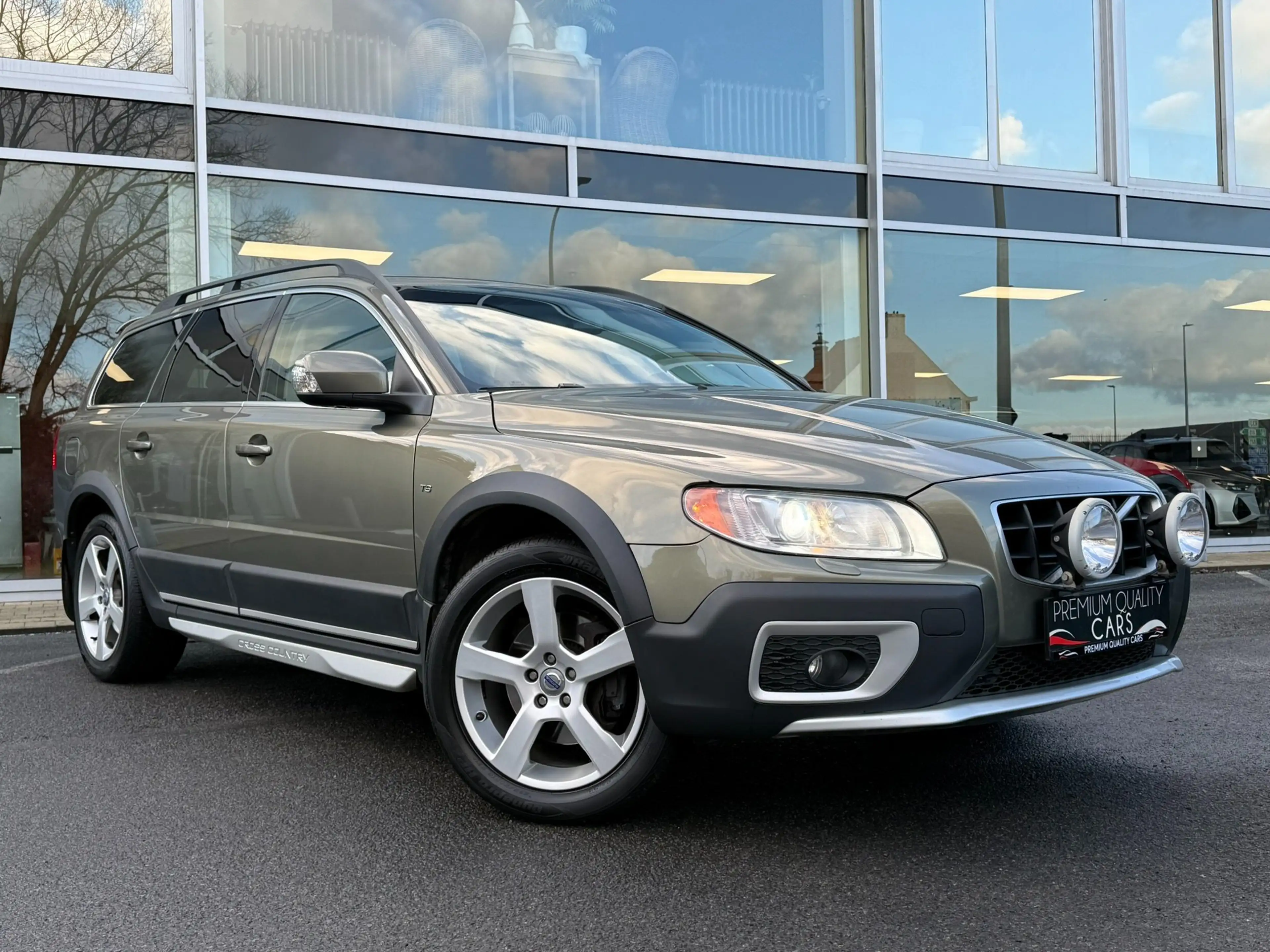 Volvo XC70 T6 / NAVI / LEDER / TREKHAAK / ZETELVERWARMING / — photo 5