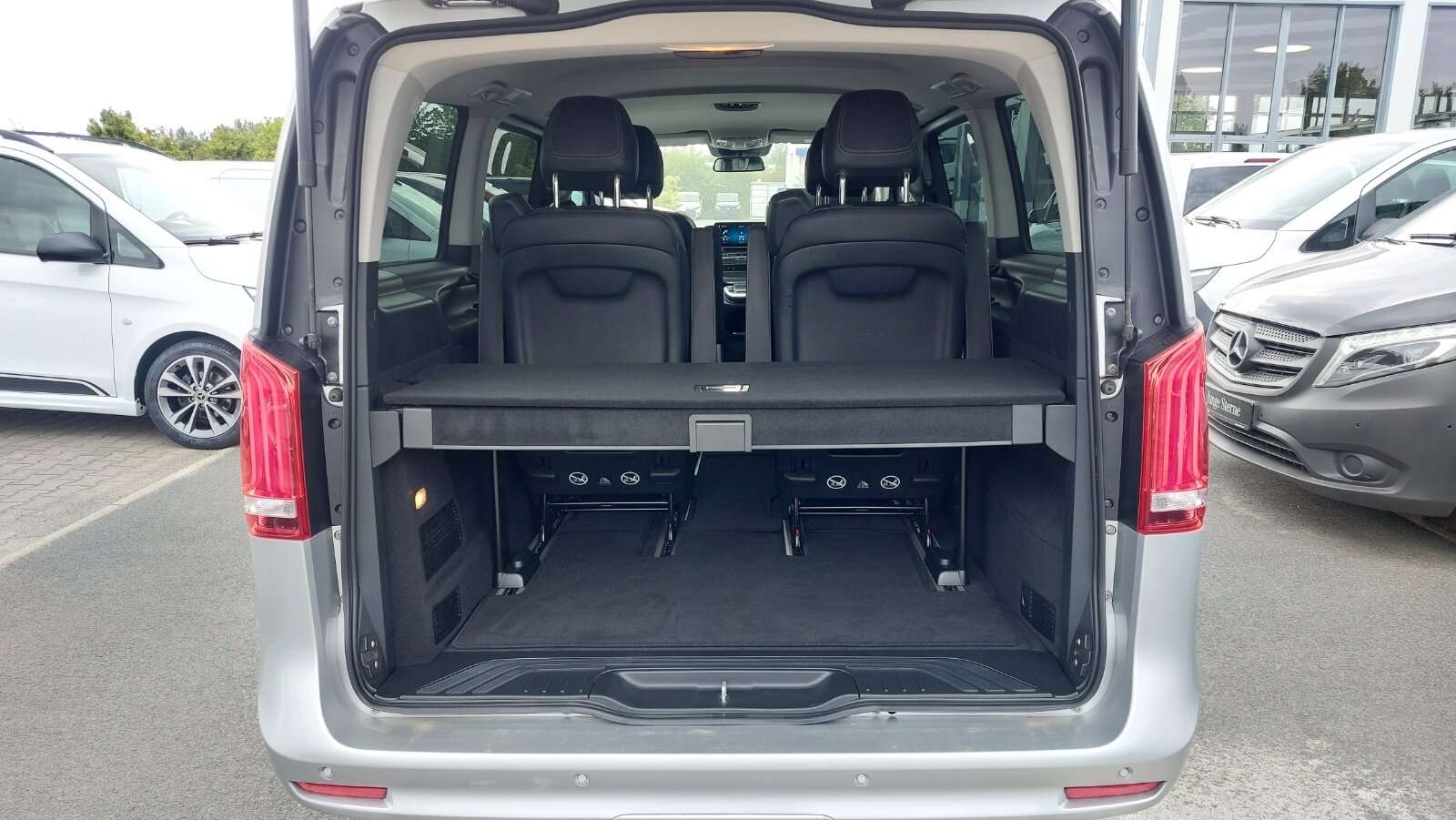 Mercedes-Benz V 250