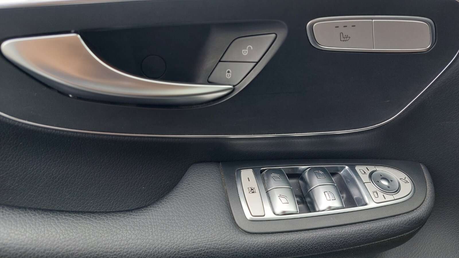 Mercedes-Benz V 250