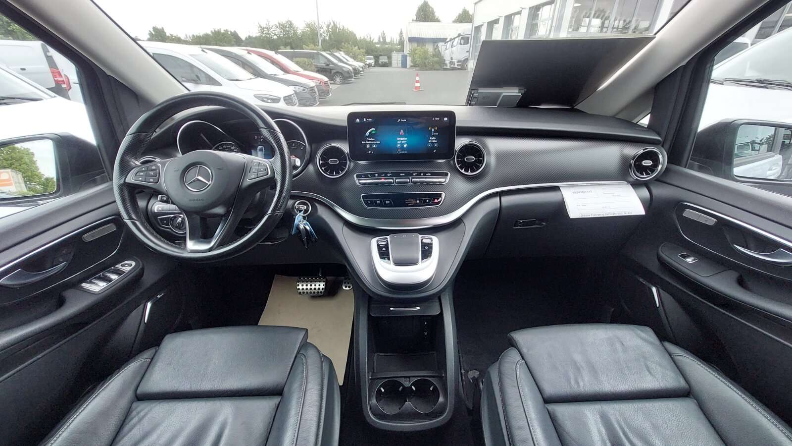 Mercedes-Benz V 250