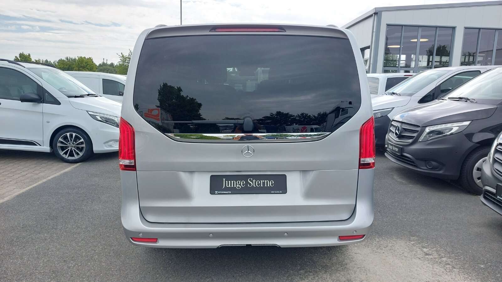 Mercedes-Benz V 250