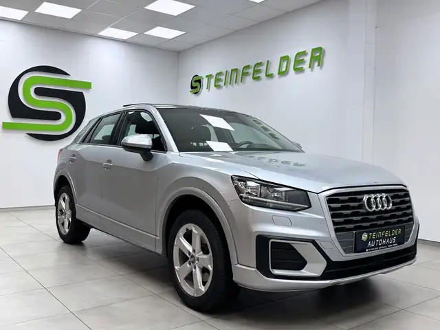 Audi Q2 1.4 TFSI sport S TRONIC/PANORAMA / SHZ / NAVI