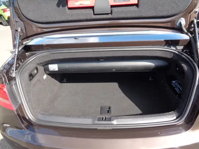 Audi A5 view 11
