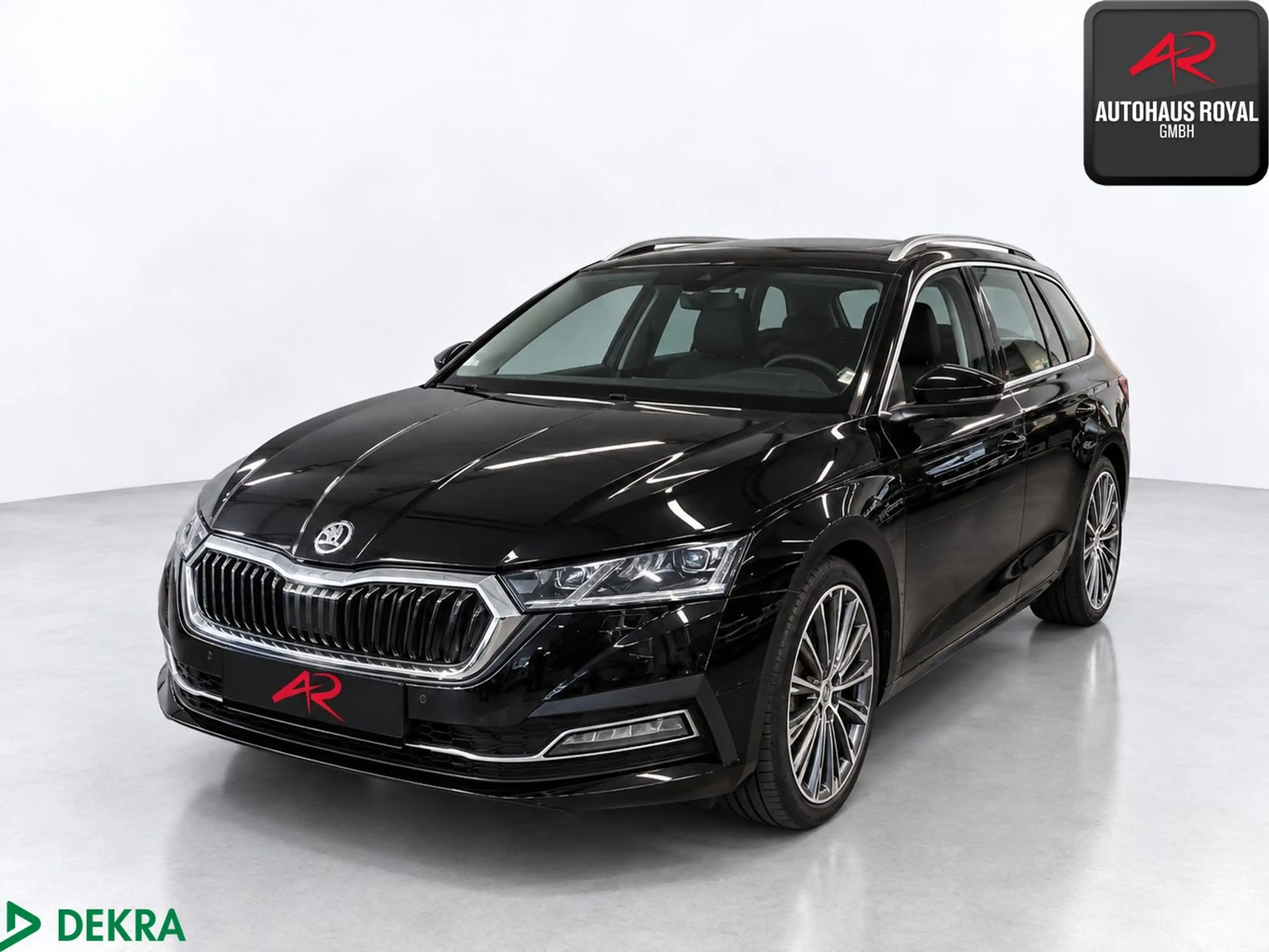 Skoda Octavia Combi 1.4 TSI iV STYLE PANO,CANTON,KESSY