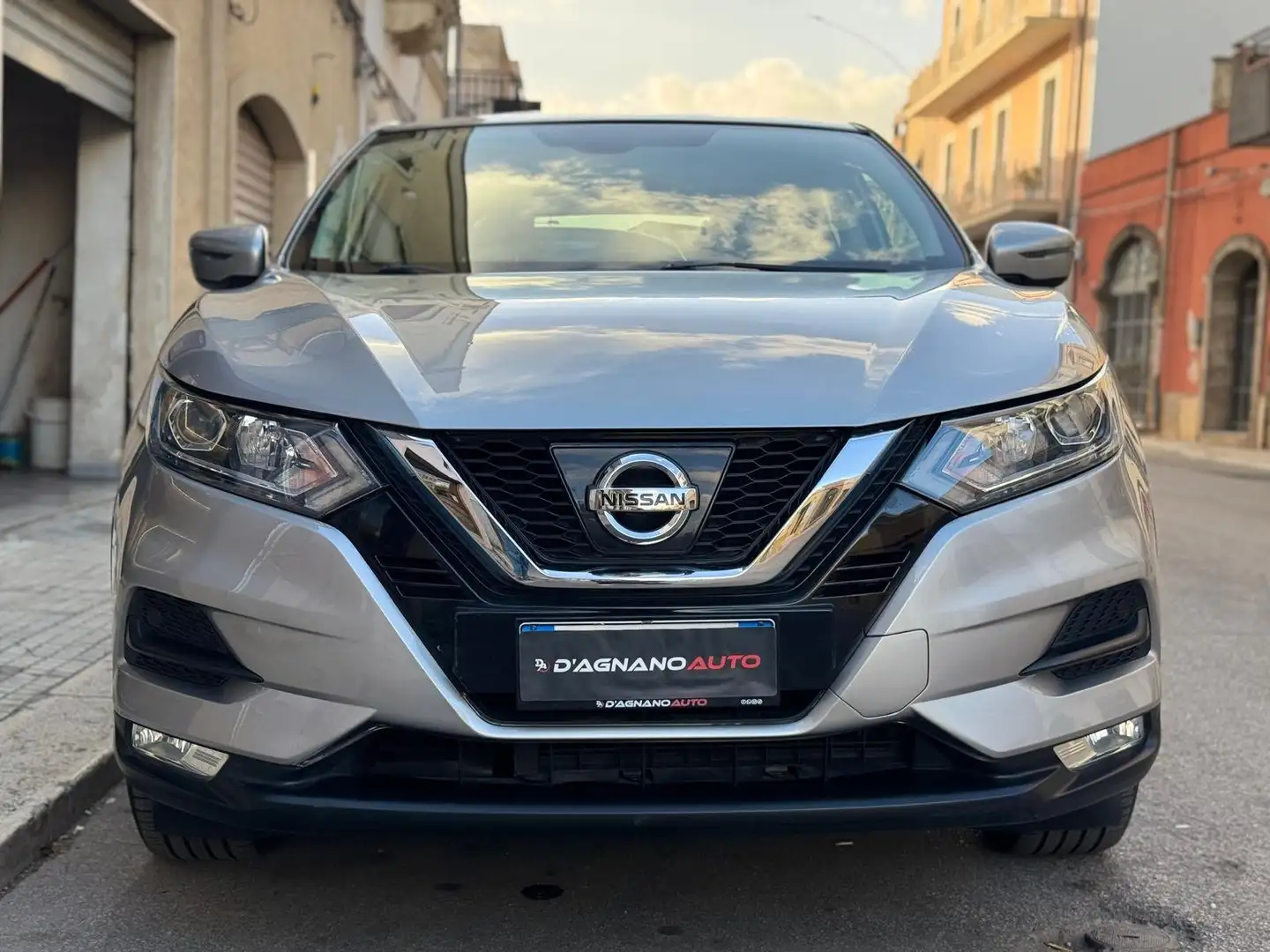 Nissan Qashqai QASHQAI 2ª SERIE 1.5 DCI 110HP BUSINESS - 2018 Gris - 2