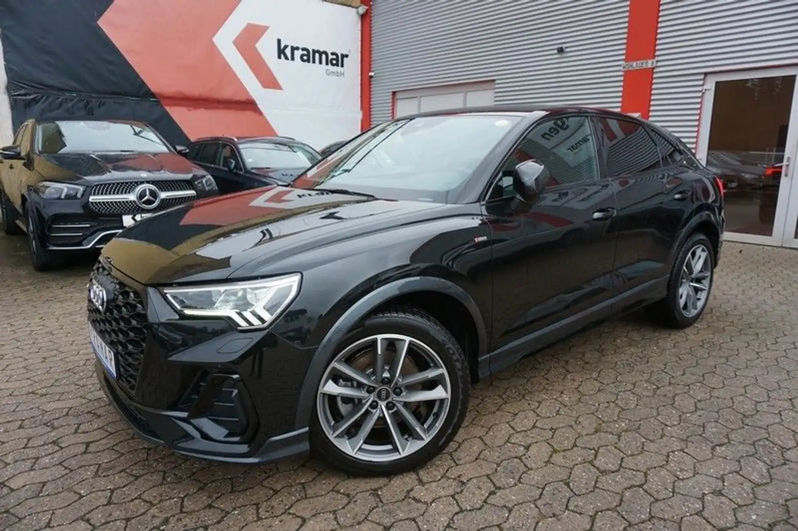 Audi Q3 40 TDI Sportback Quattro S-Tronic S-Line Noir - 1