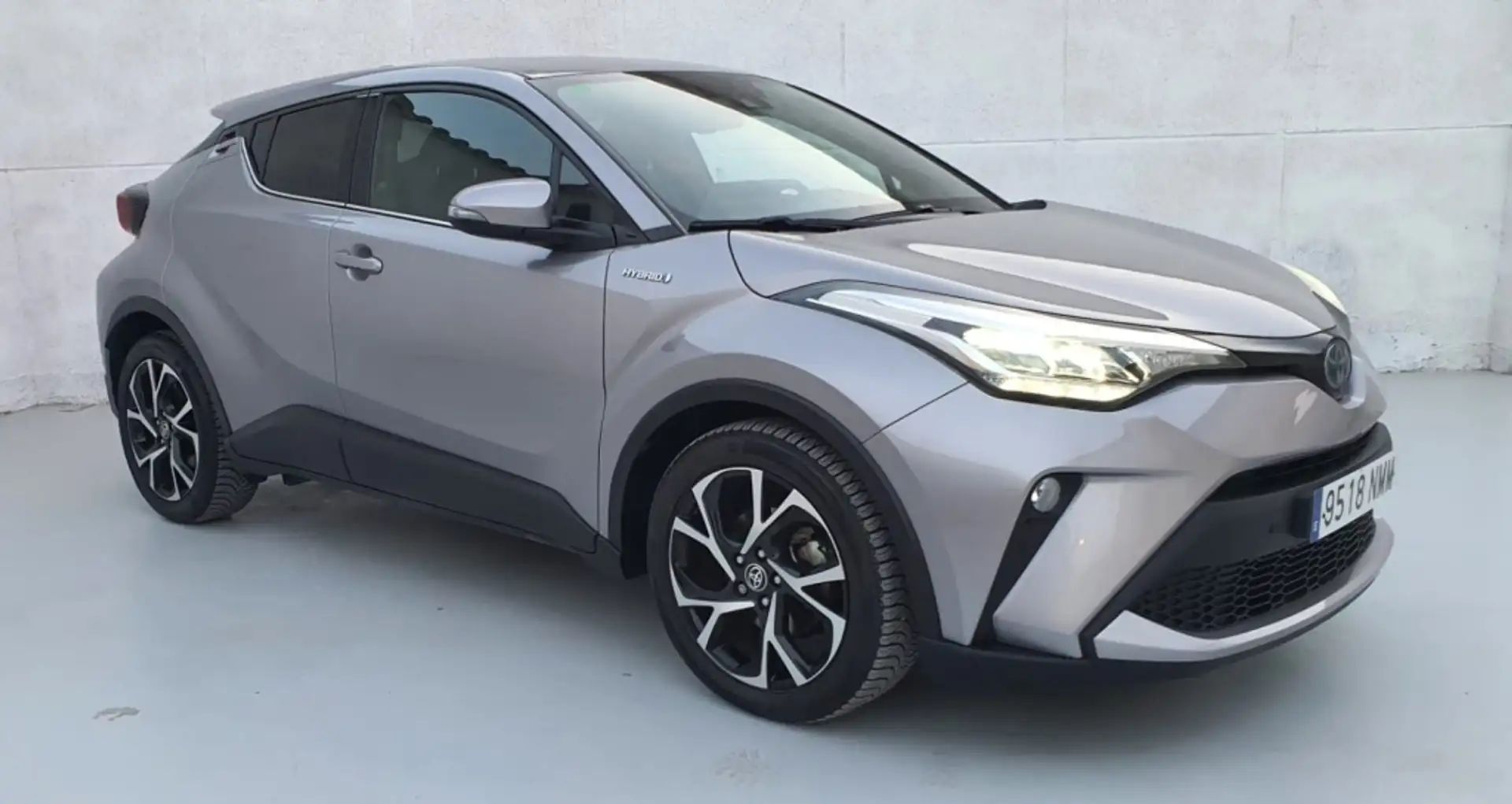 Toyota C-HR 180H Advance Gris - 1
