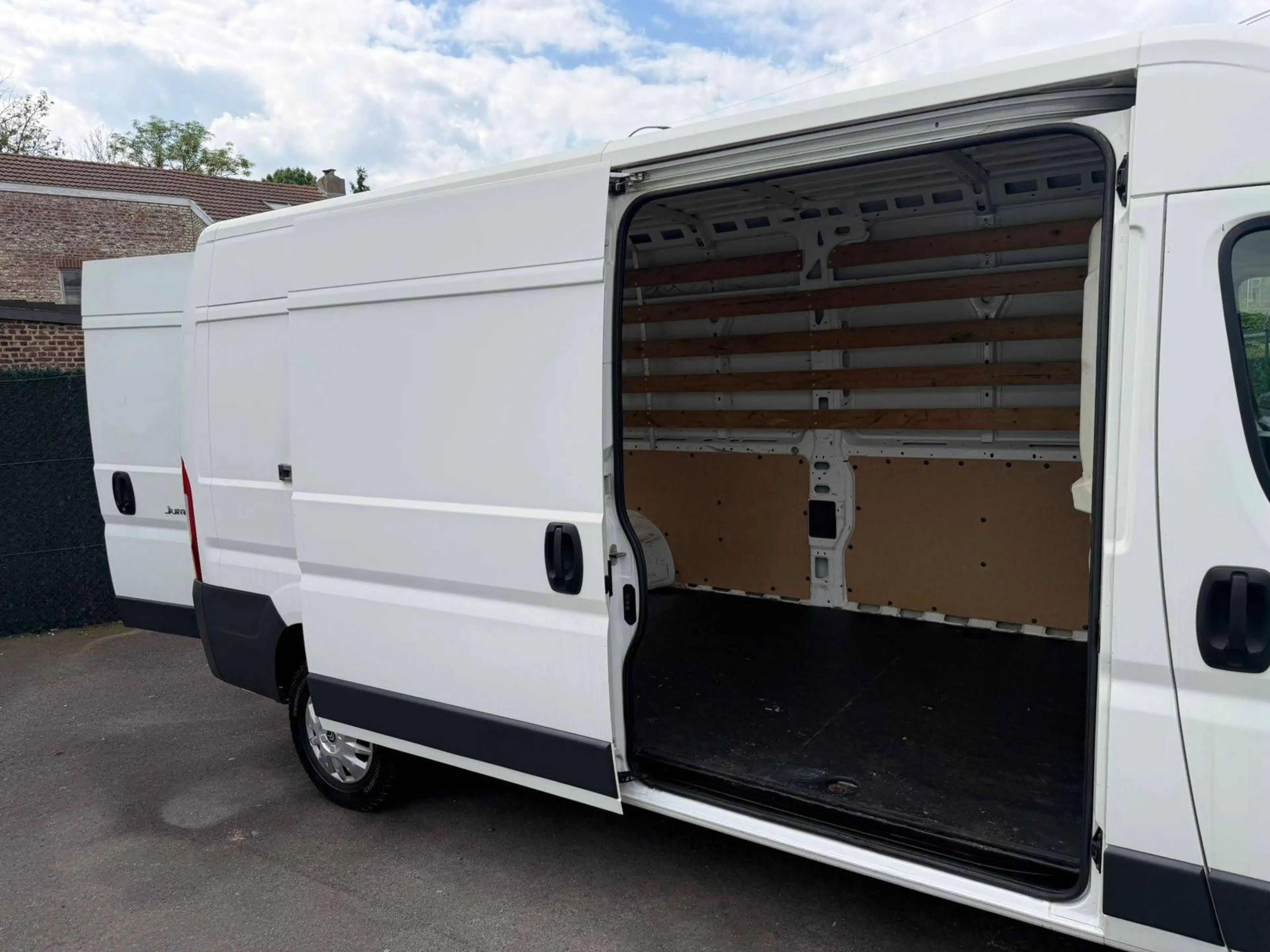 Citroen Jumper 2.2 HDi L3H2 - 141.000 KM - TVA DEDUCTIBLE - "MY OCCASIONS : VOTRE PARTENAIRE UTILITAIRE DE CONFIANCE " — photo 10