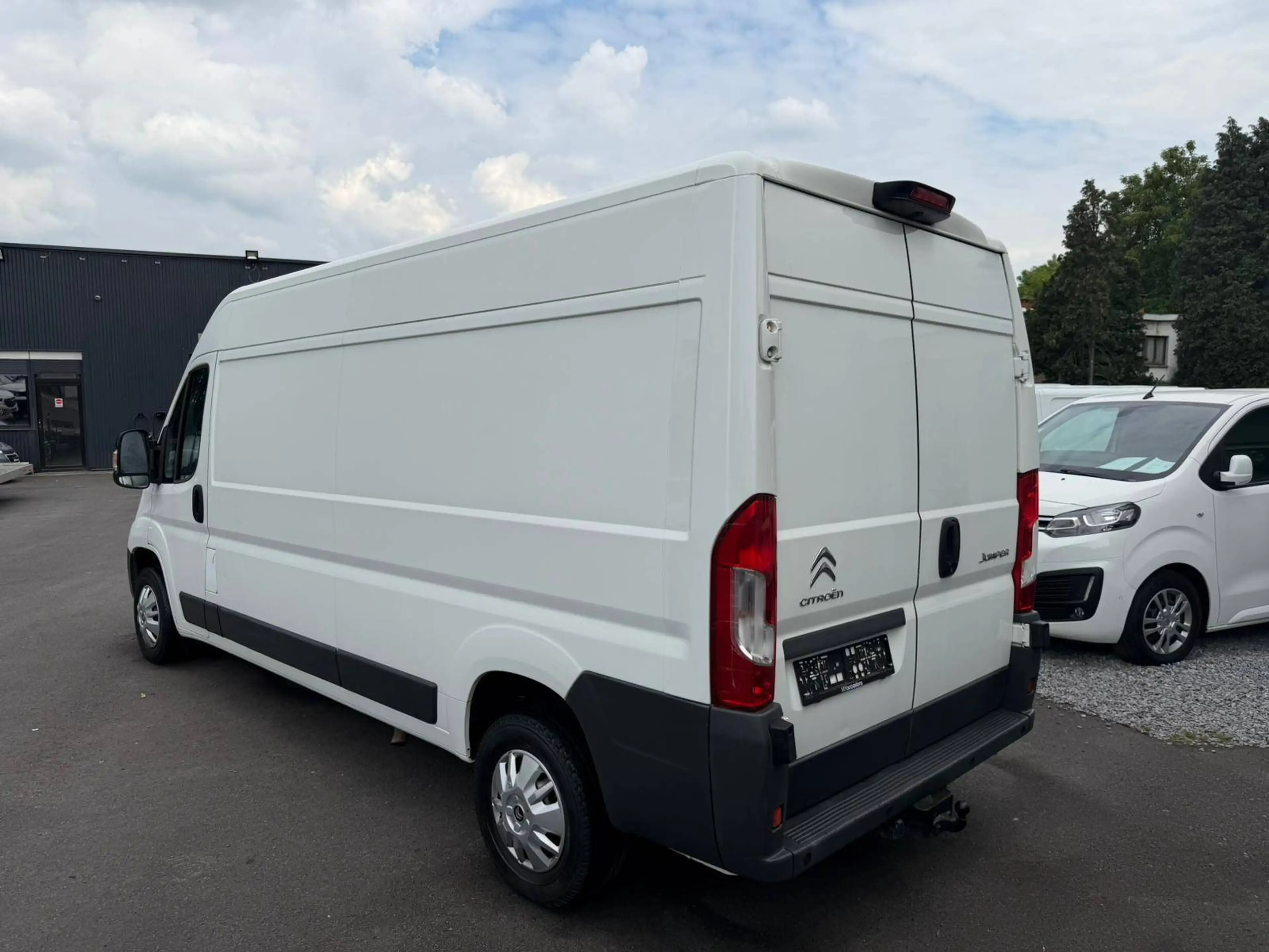 Citroen Jumper 2.2 HDi L3H2 - 141.000 KM - TVA DEDUCTIBLE - "MY OCCASIONS : VOTRE PARTENAIRE UTILITAIRE DE CONFIANCE " — photo 4