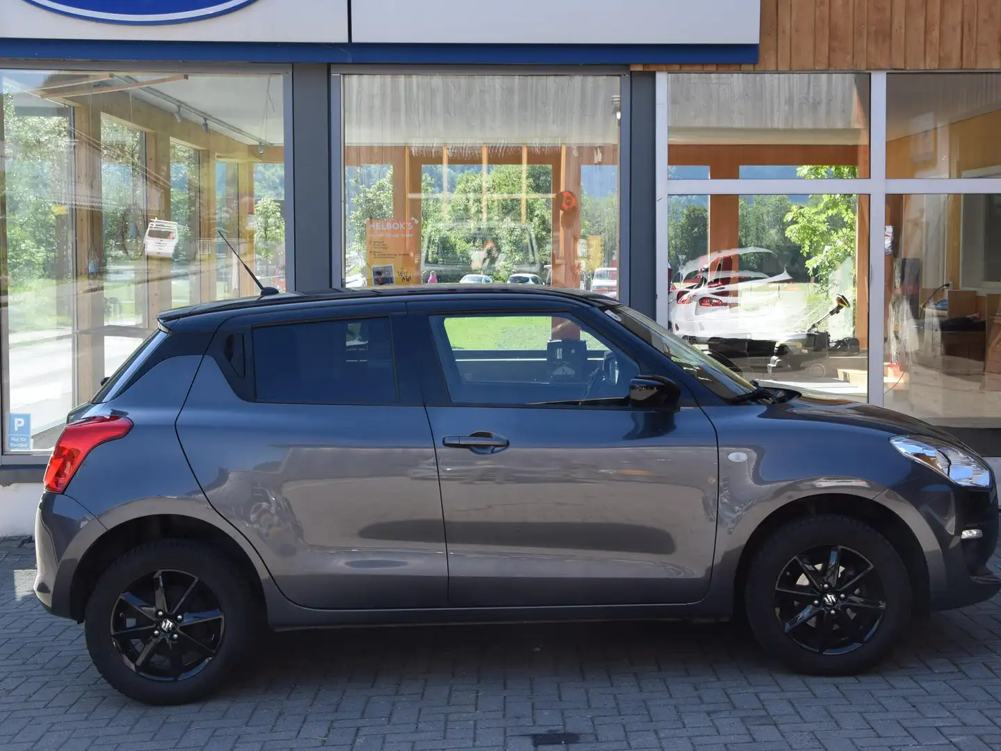 Suzuki Swift Allrad Grau - 1