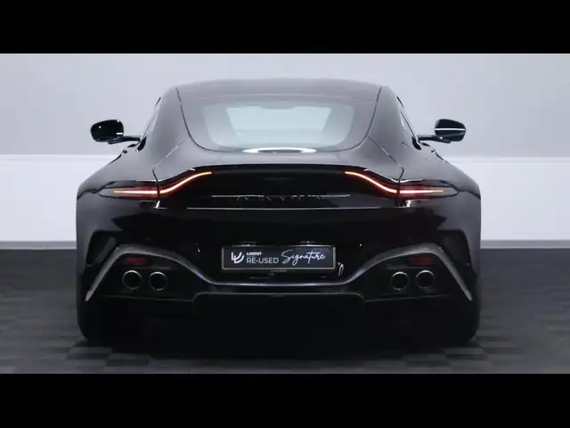 Aston Martin Vantage NEW VANTAGE V8