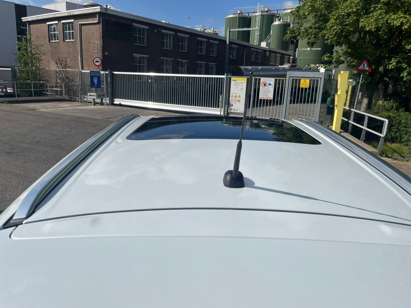 Suzuki Vitara 1.4 Boosterjet Style Smart Hybrid // TREKHAAK // 1 — photo 11