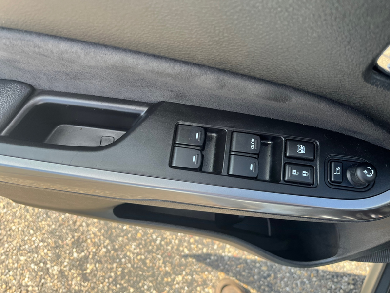 Suzuki Vitara 1.4 Boosterjet Style Smart Hybrid // TREKHAAK // 1 — photo 15