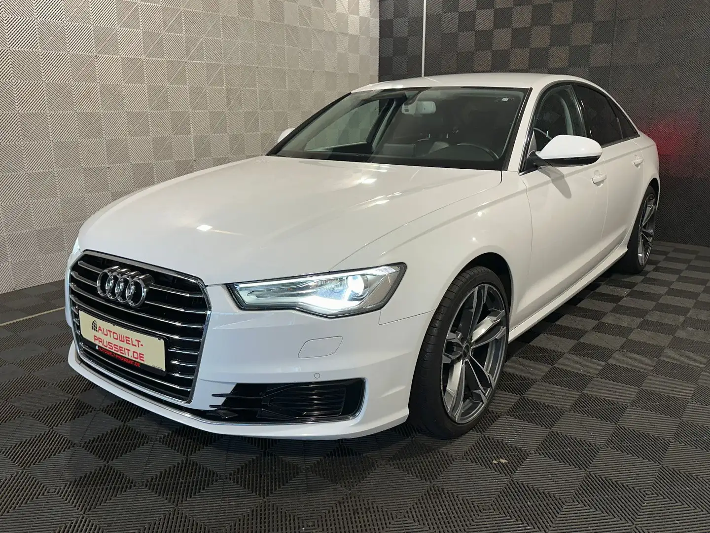 Audi A6 Lim. 1.8 TFSI*ULTRA*BiXENON-PDC-TEMPO-NAV-SHZ Blanc - 2