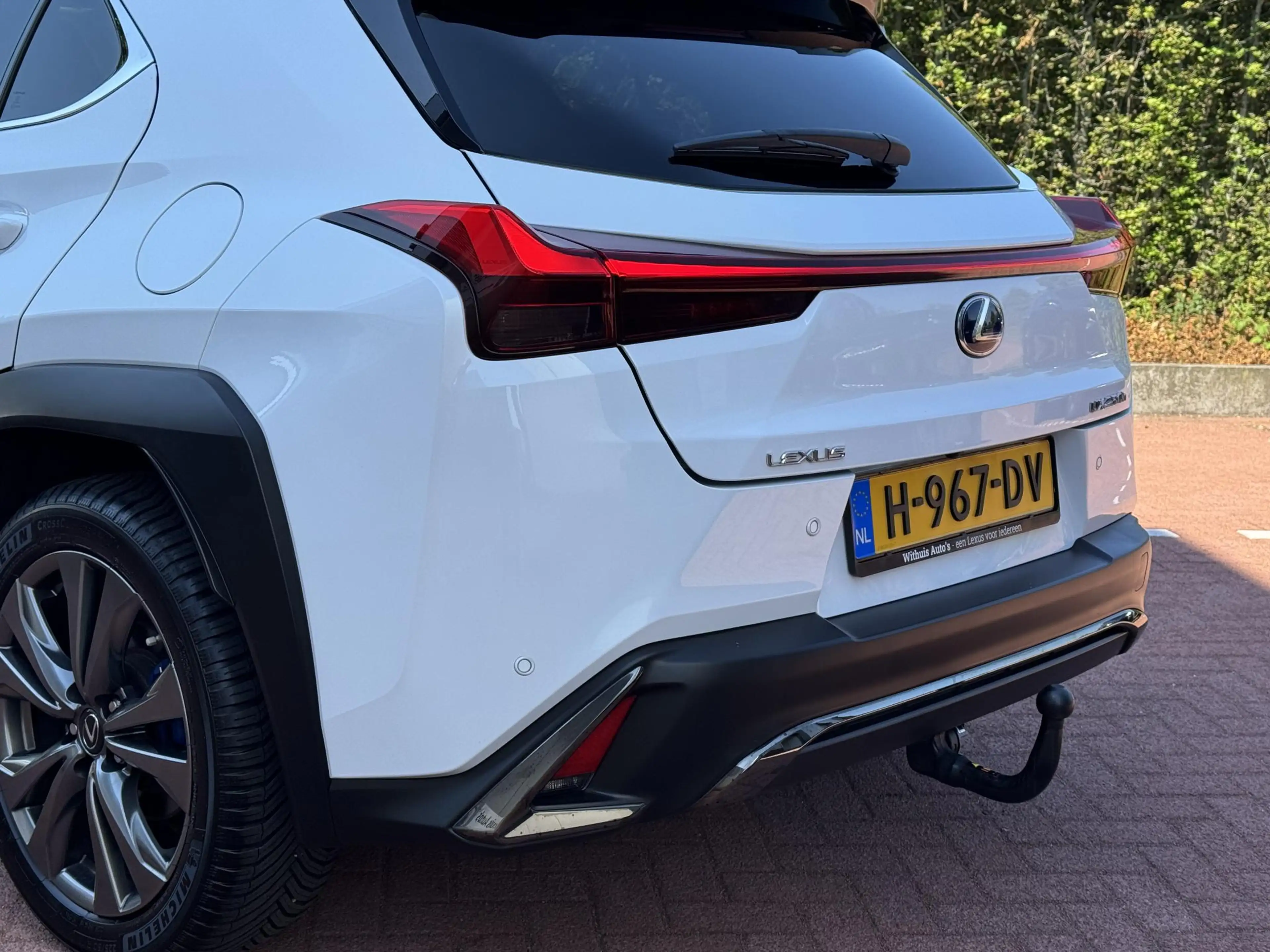 Lexus UX 250h AWD F-Sport Full Option Trekhaak HUD — photo 9