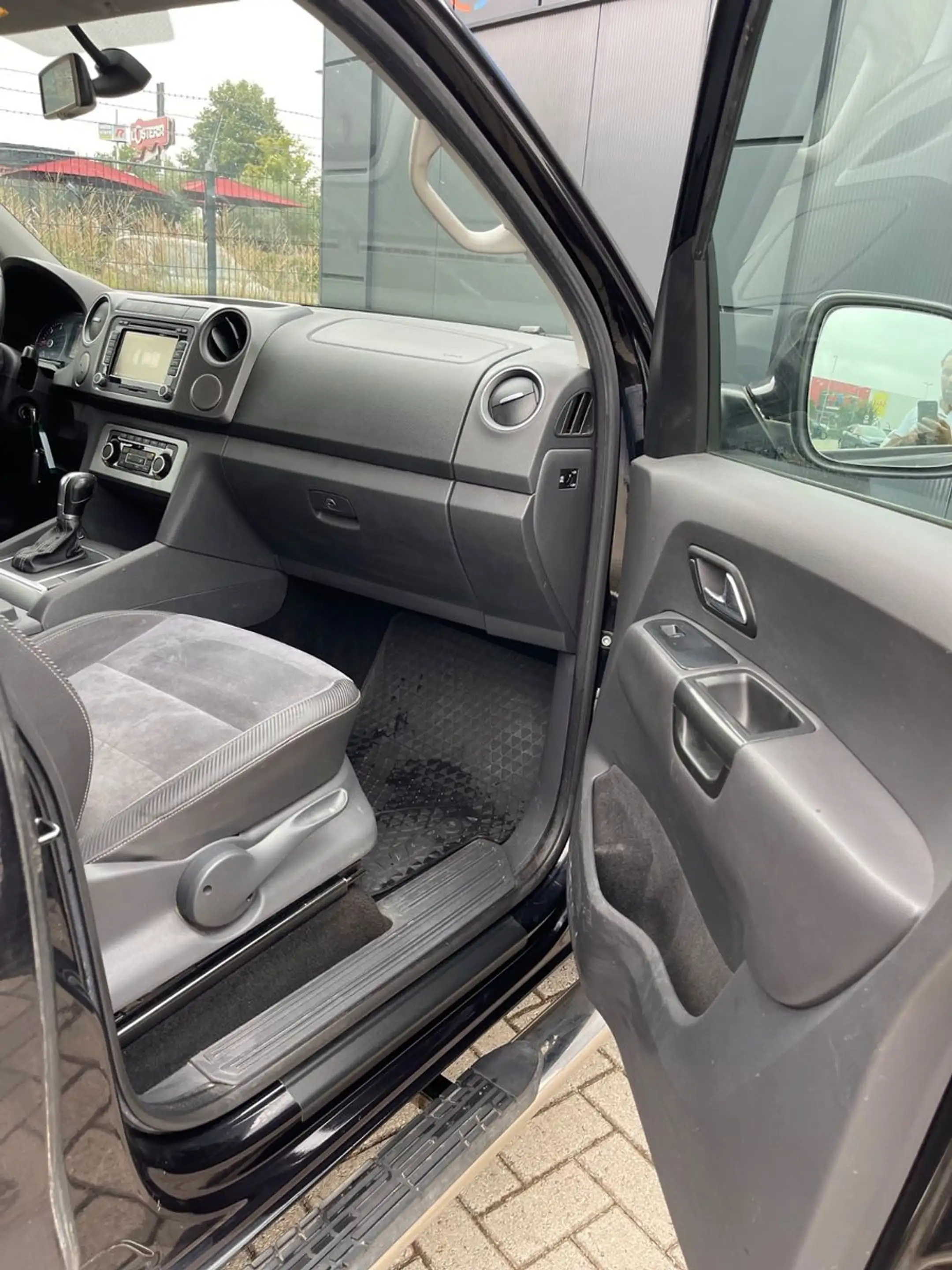 Volkswagen Amarok Ultimate DoubleCab 4Motion *Automatik — photo 10