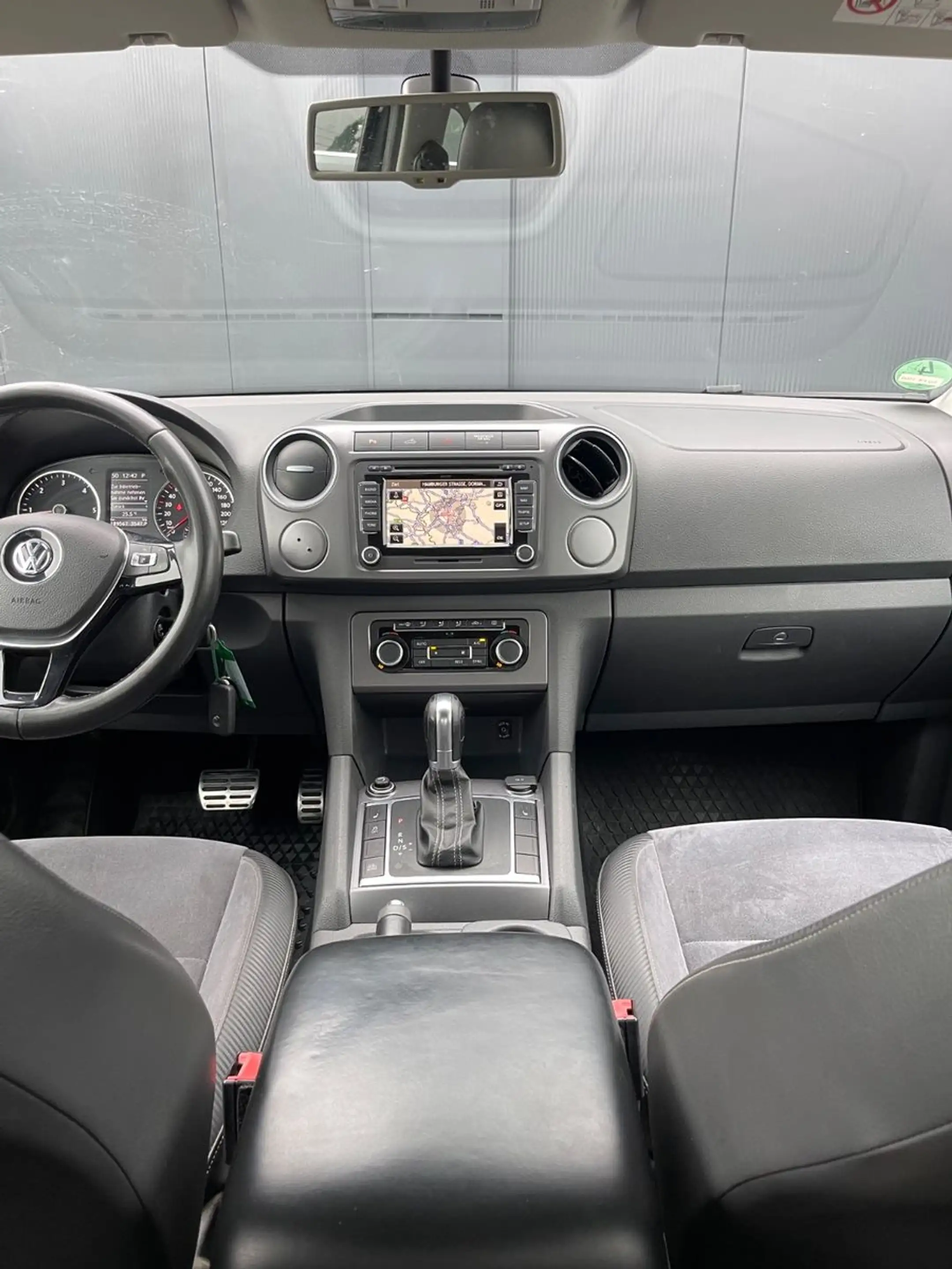 Volkswagen Amarok Ultimate DoubleCab 4Motion *Automatik — photo 11