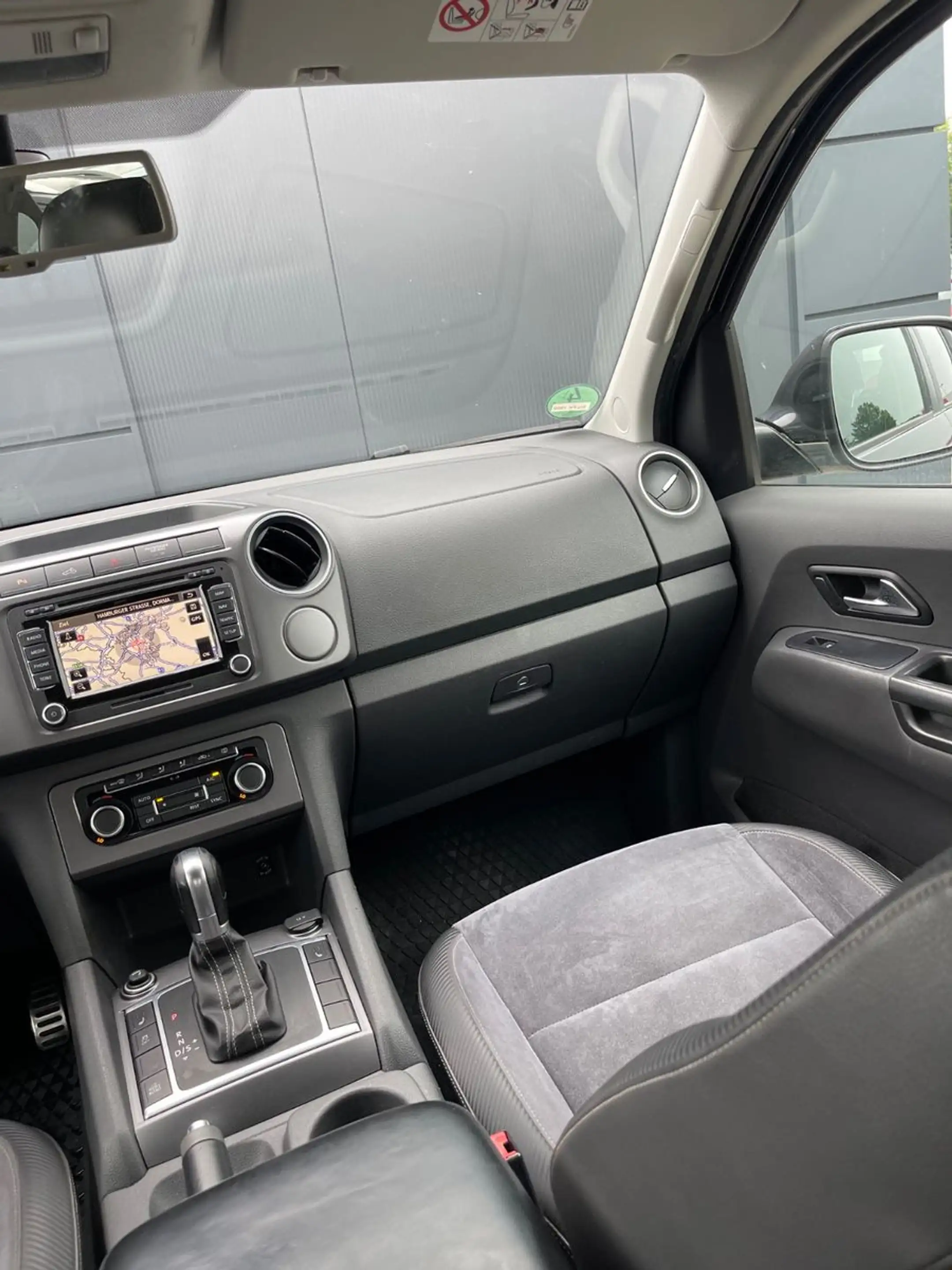 Volkswagen Amarok Ultimate DoubleCab 4Motion *Automatik — photo 13