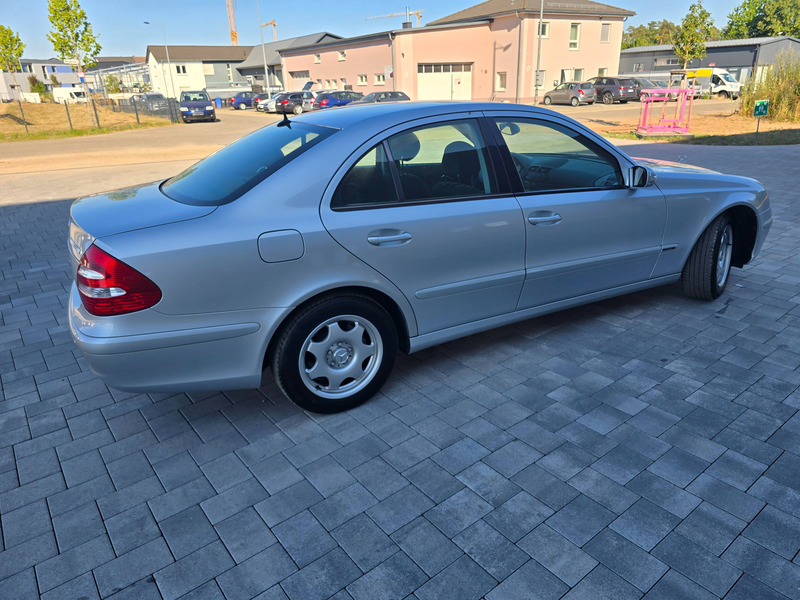 Mercedes-Benz E 200 E 200 Kompressor (211.042) — photo 6