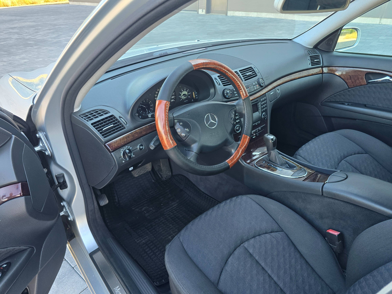 Mercedes-Benz E 200 E 200 Kompressor (211.042) — photo 14