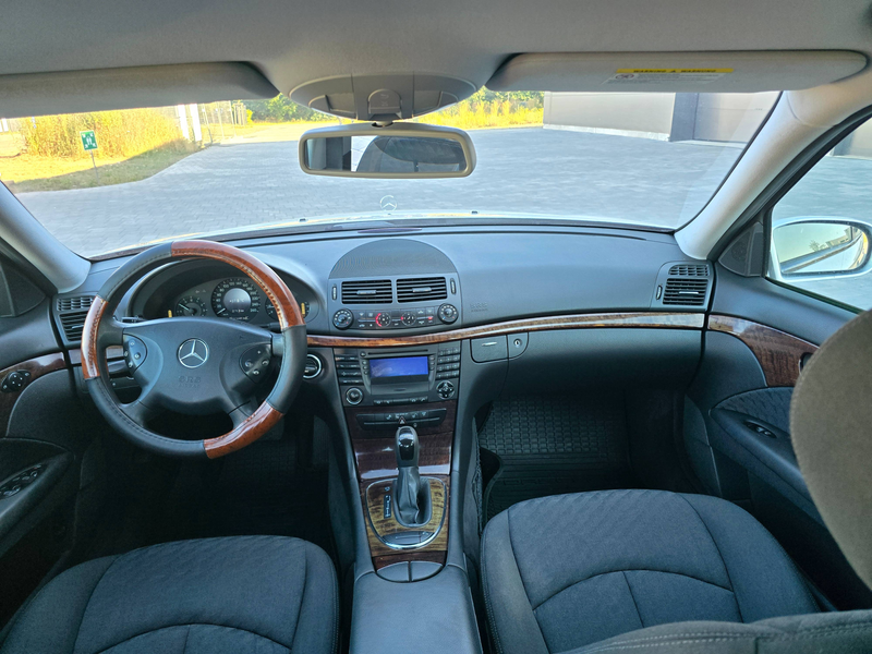 Mercedes-Benz E 200 E 200 Kompressor (211.042) — photo 13