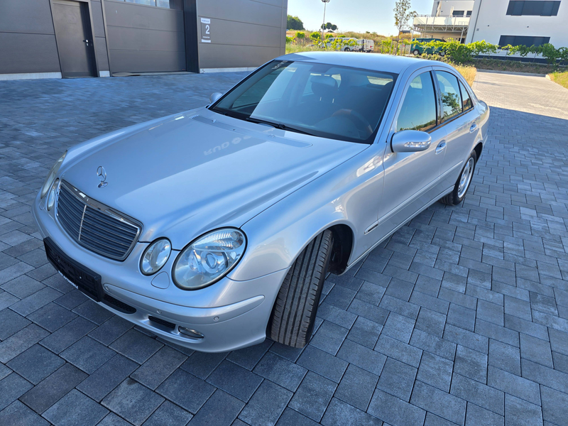 Mercedes-Benz E 200 E 200 Kompressor (211.042) — photo 11