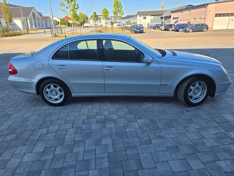 Mercedes-Benz E 200 E 200 Kompressor (211.042) — photo 5
