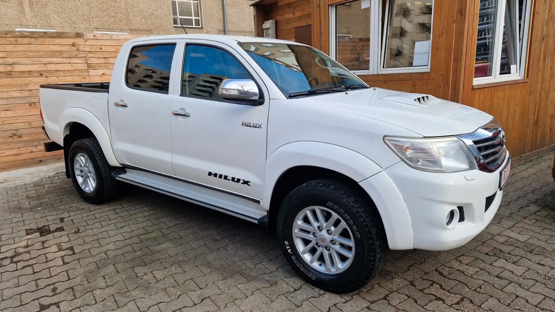 Toyota Hilux 3.0 4x4 Automatik, AHK, Standheizung bijela - 2