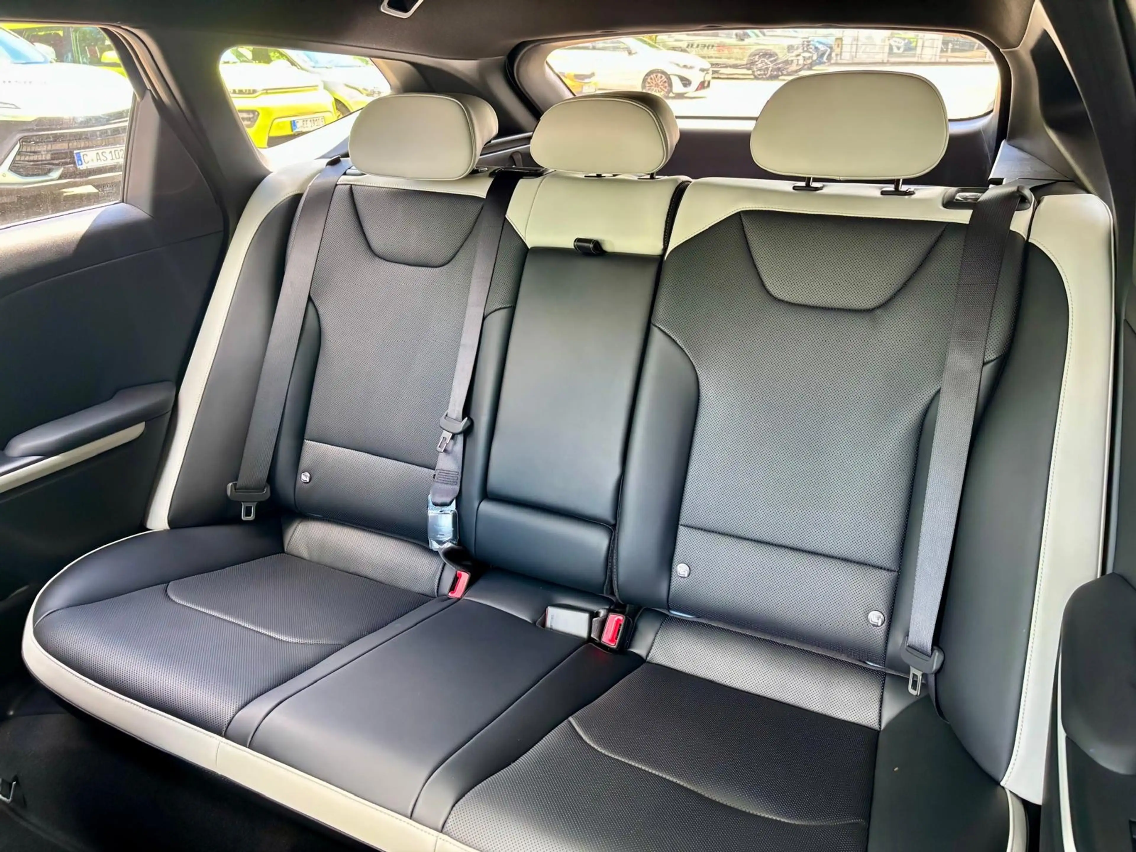 Kia K4 1.6T DCT7 180PS GTL DRIVE SITZ SND 18Z GD — photo 10