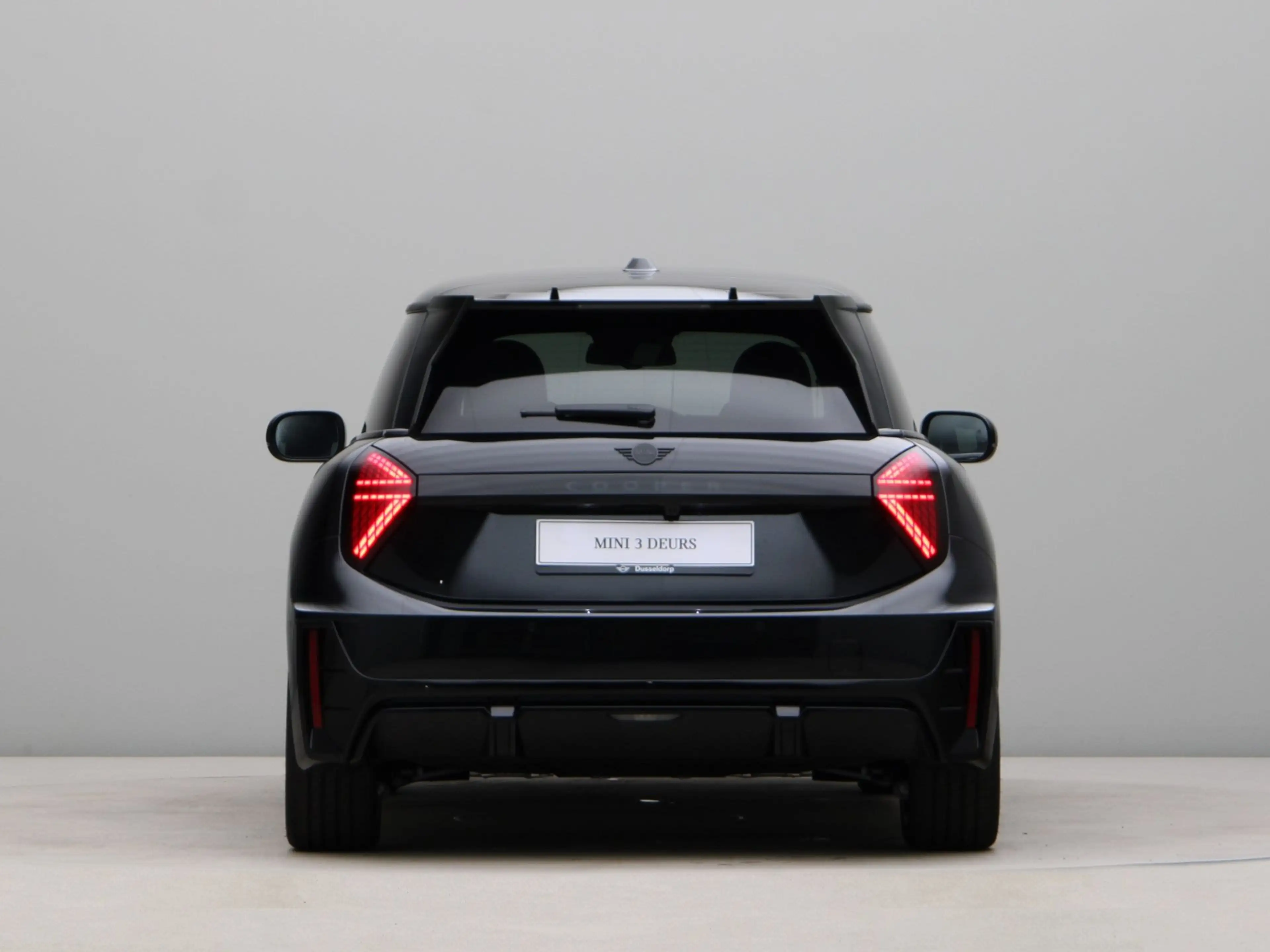 MINI Cooper E John Cooper Works Pakket M PRIVATE LEASE EUR 476,- — photo 10