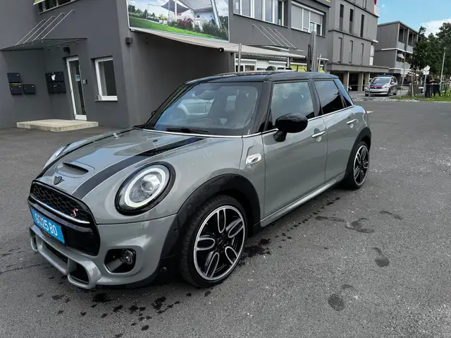 MINI Cooper S Aut. *JCW Aero; Sitze; Navi, HK Sound uvm.*