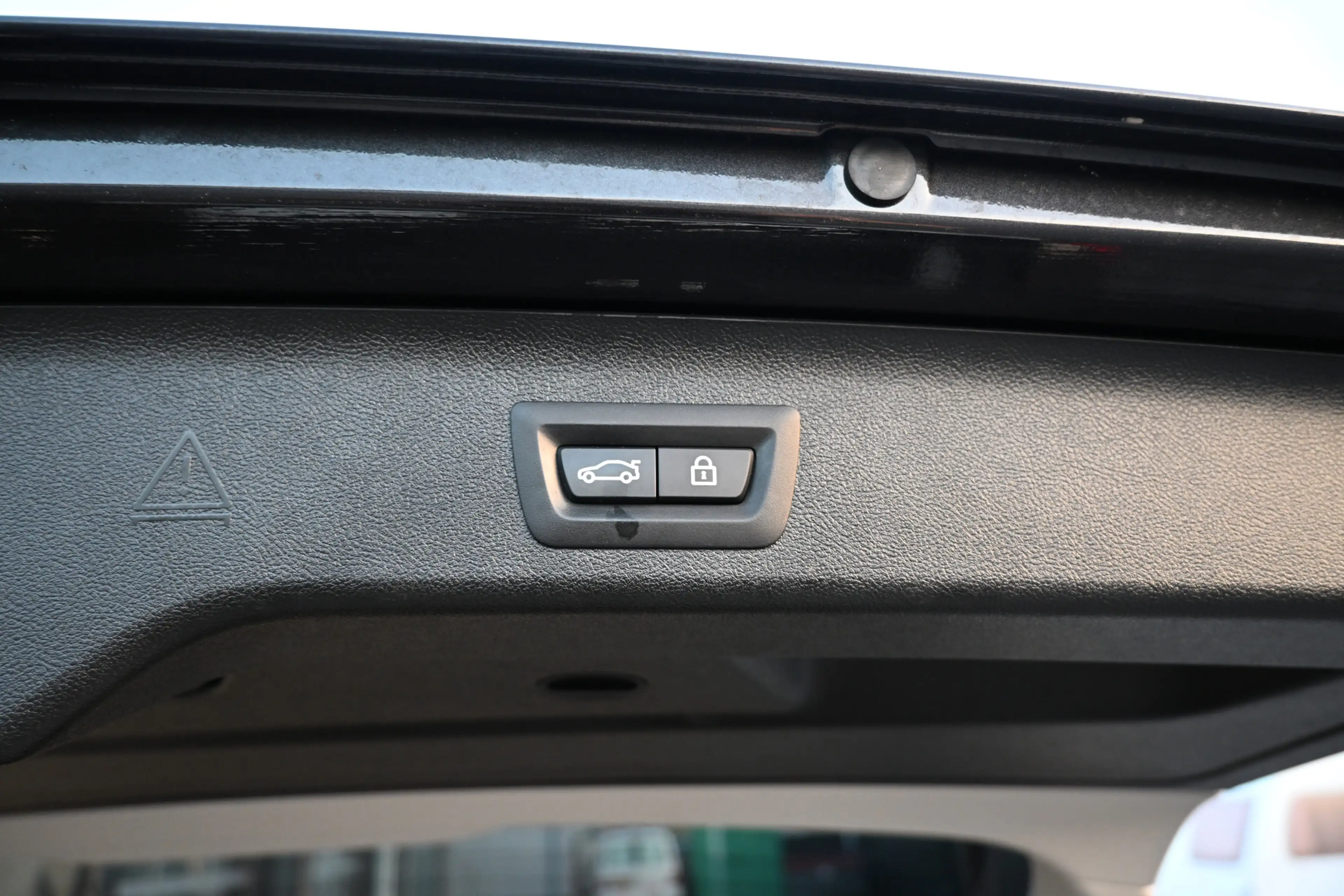 BMW 530 5-serie Touring 530e xDrive Business Edition Plus — photo 45