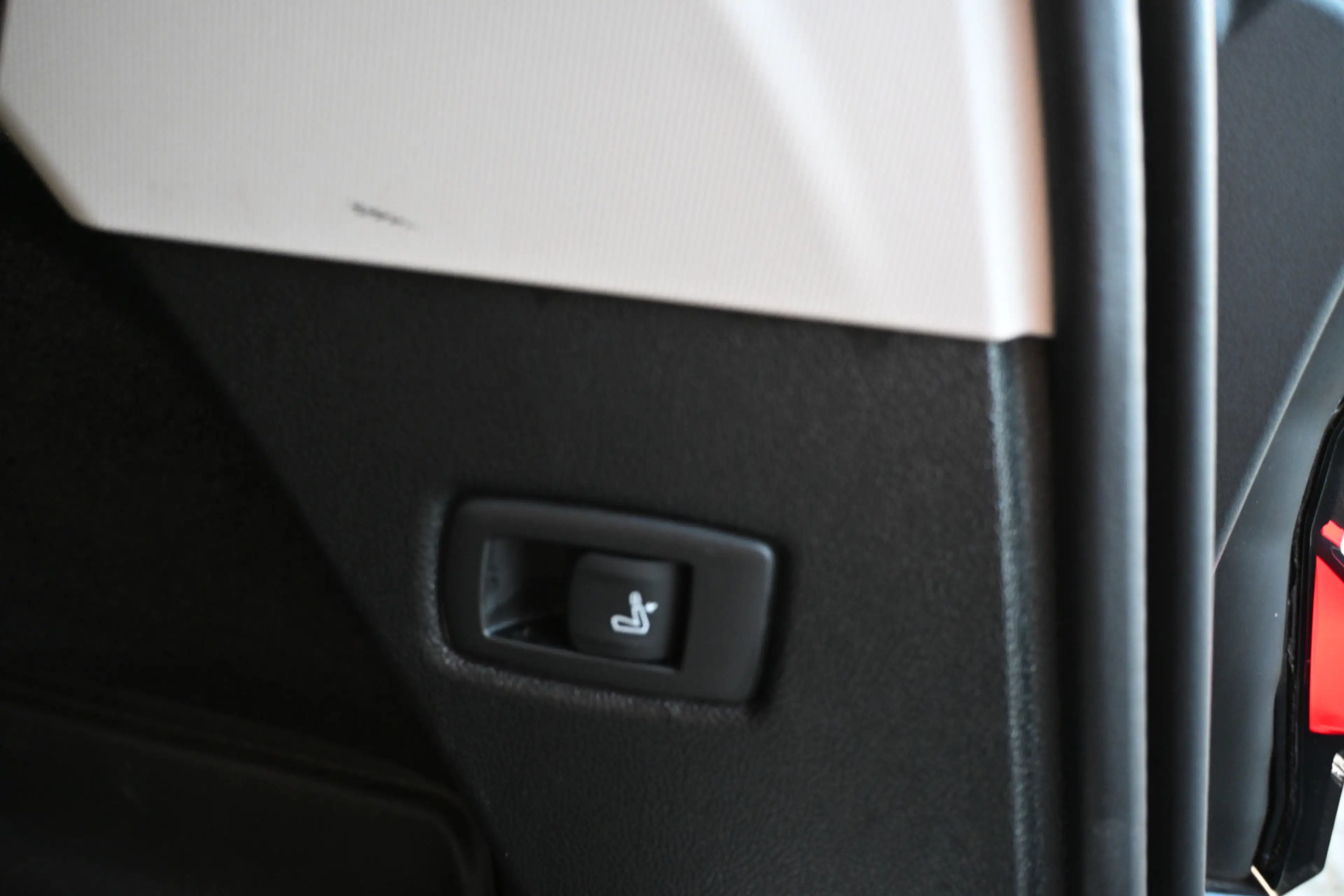 BMW 530 5-serie Touring 530e xDrive Business Edition Plus — photo 40