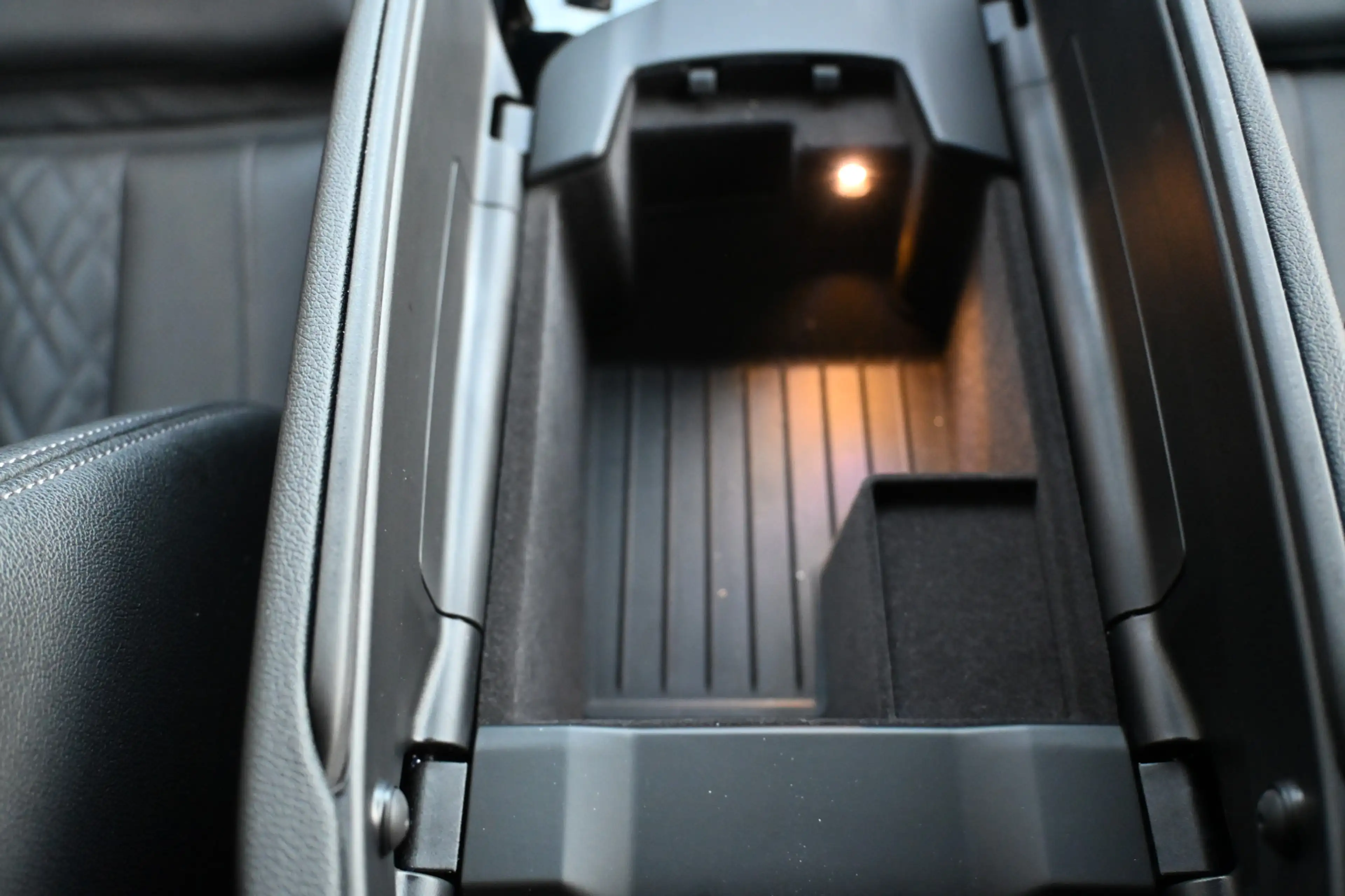 BMW 530 5-serie Touring 530e xDrive Business Edition Plus — photo 27