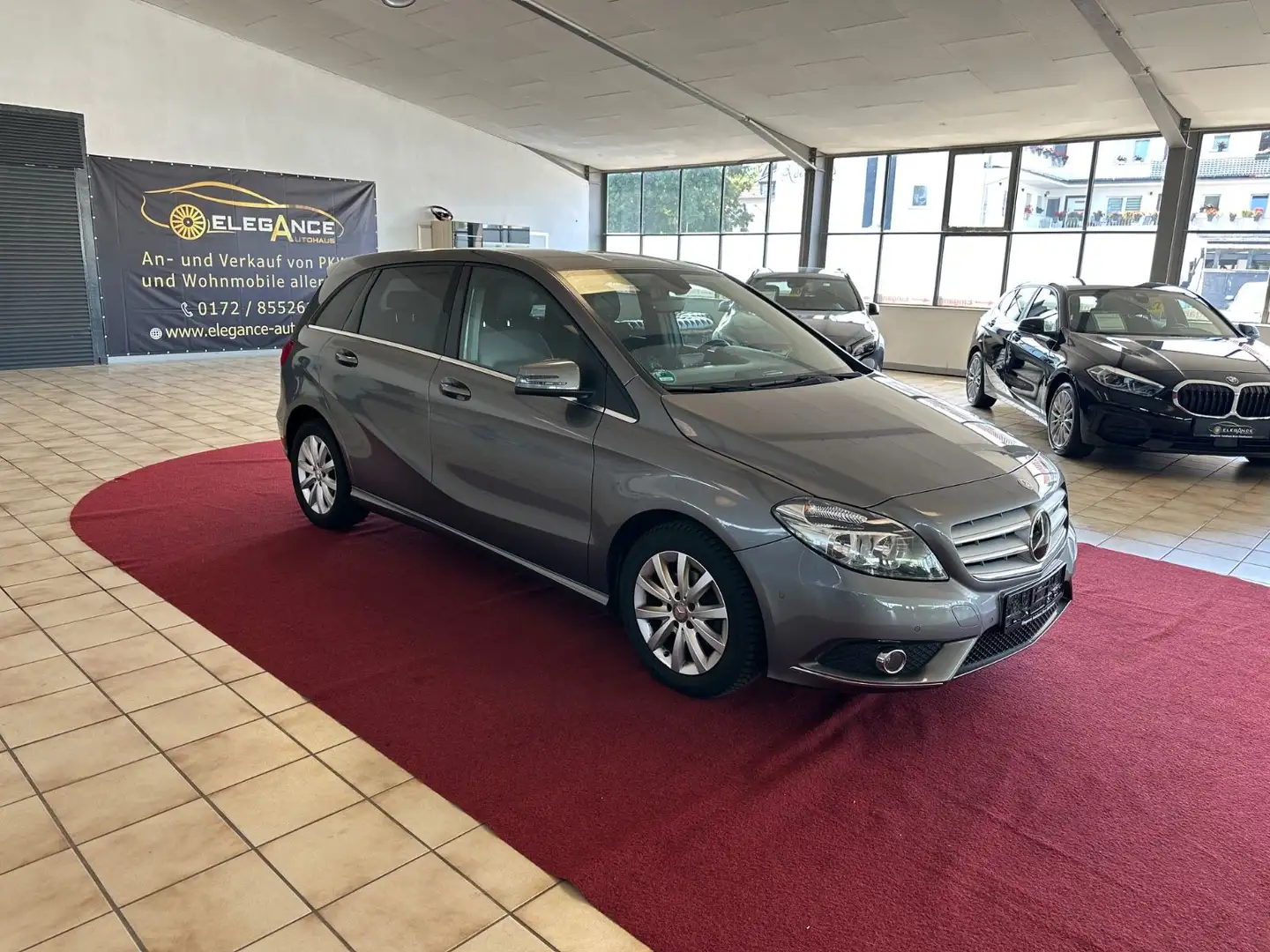 Mercedes-Benz B 180 CDI-Automatik Grau - 1