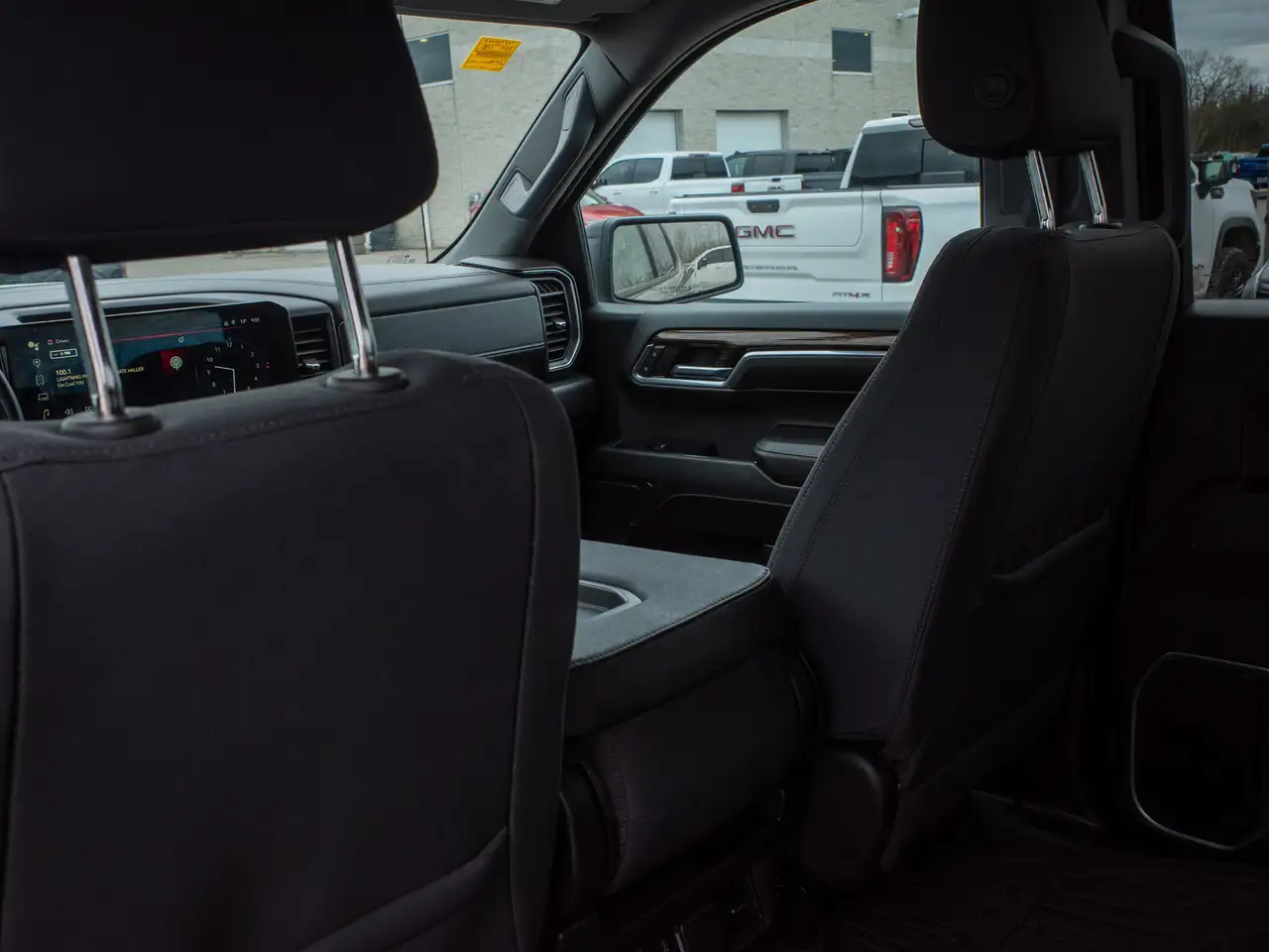 GMC Sierra 1500 снимка GMC Sierra 1500