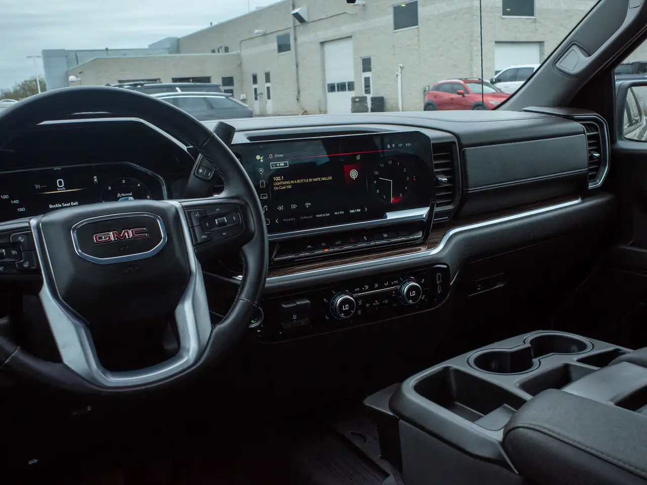 GMC Sierra 1500 снимка GMC Sierra 1500