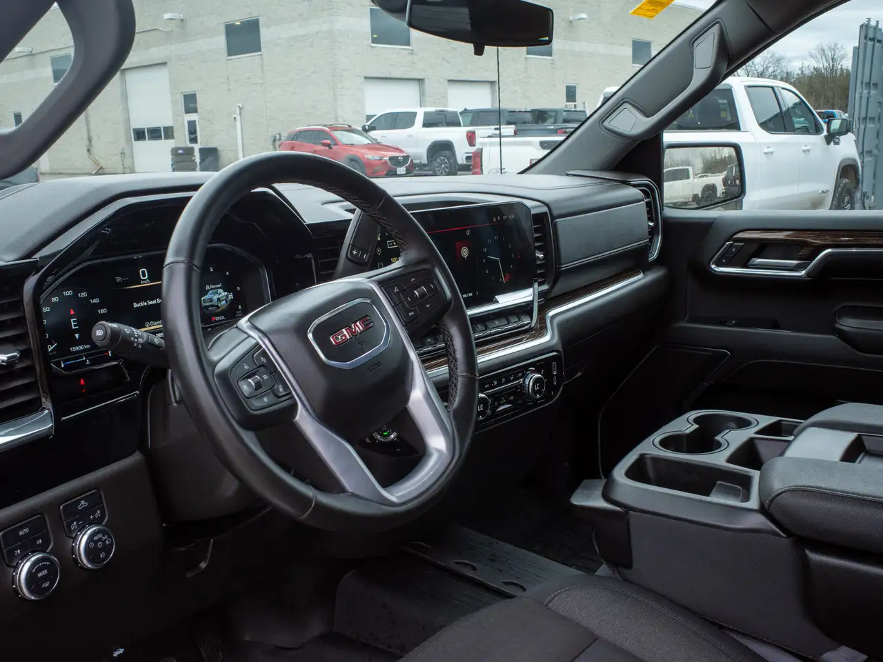 GMC Sierra 1500 снимка GMC Sierra 1500