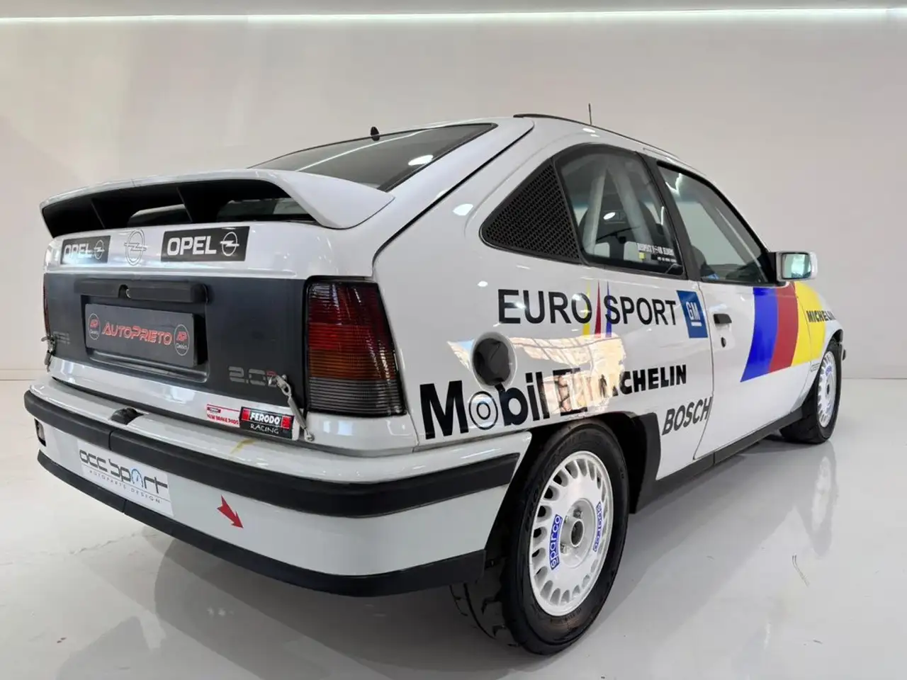 Opel Kadett GSI 2.0 8V, foto 12