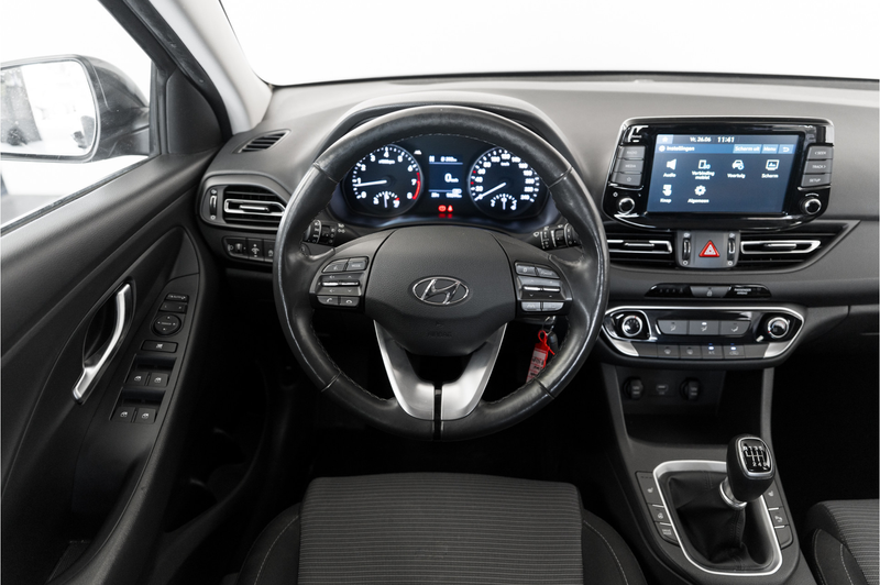 Hyundai i30 1.5 T-GDi MHEV Premium Camera|Stoelverwarming|Appl — photo 4