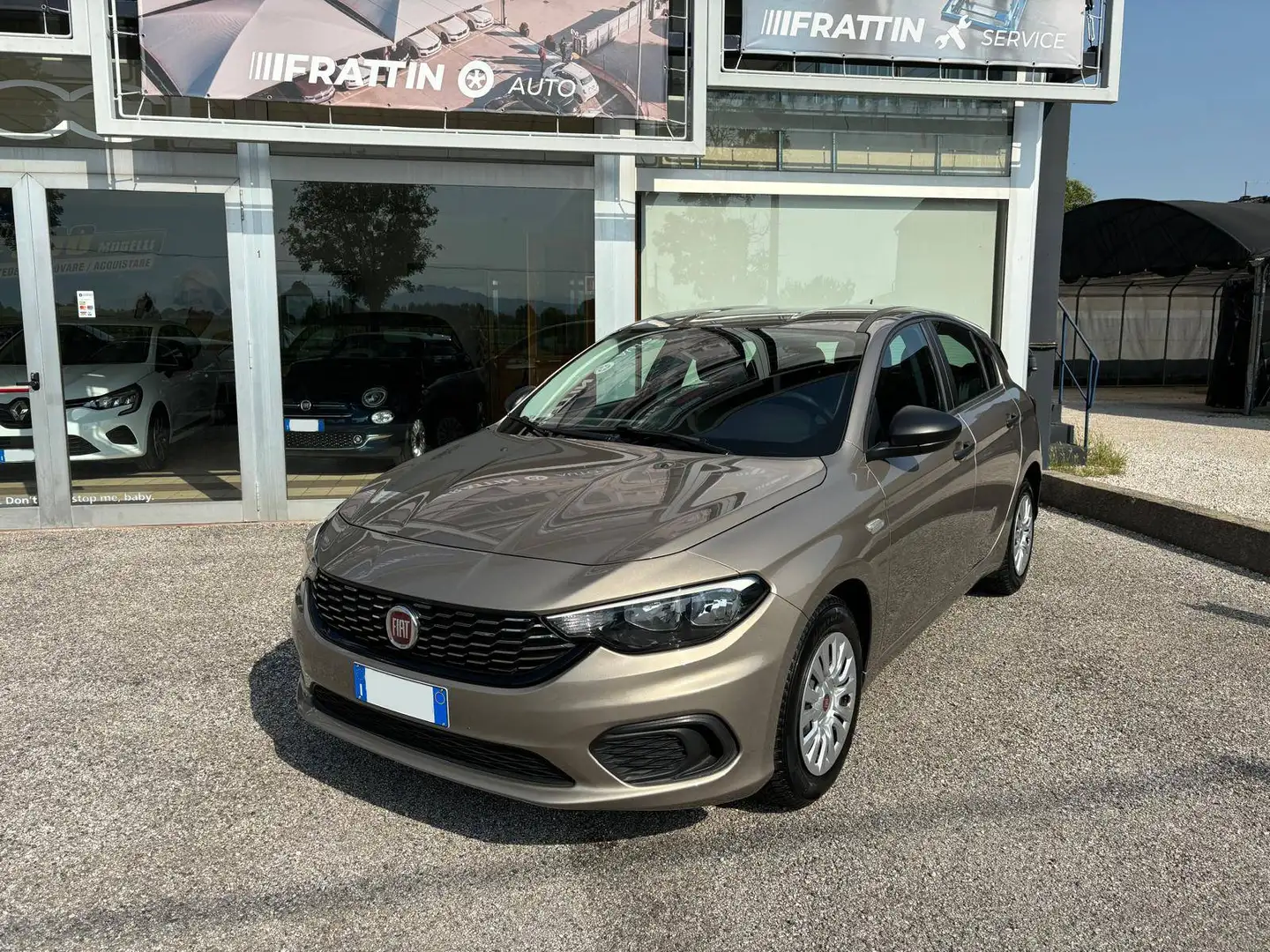 Fiat Tipo 1.4 5 porte Pop Beige - 1