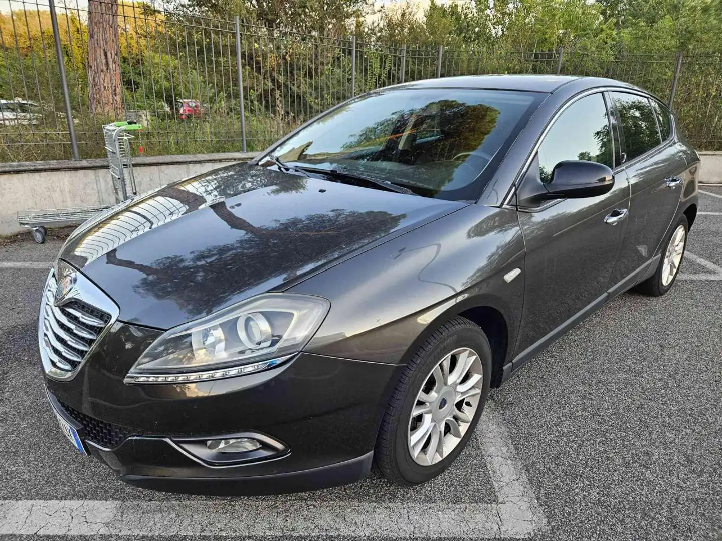 Lancia Delta 2.0 MJT  DPF Gold Grigio - 1