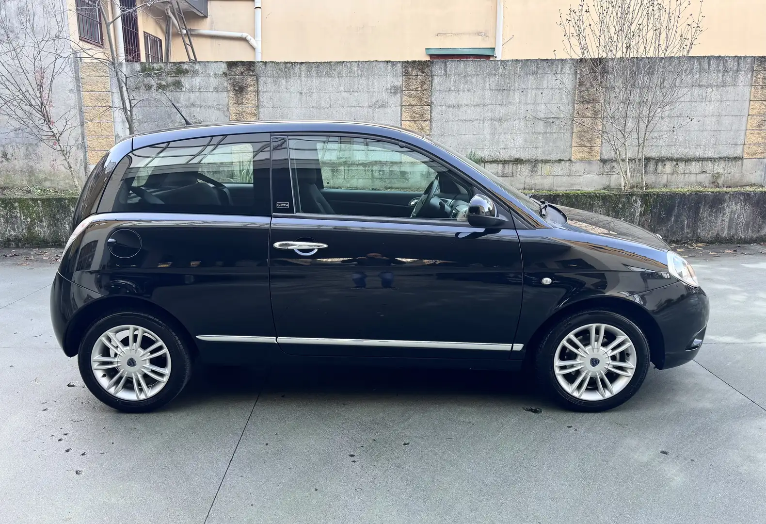 Lancia Ypsilon Ypsilon II 2007 1.2 8v Unyca - 2
