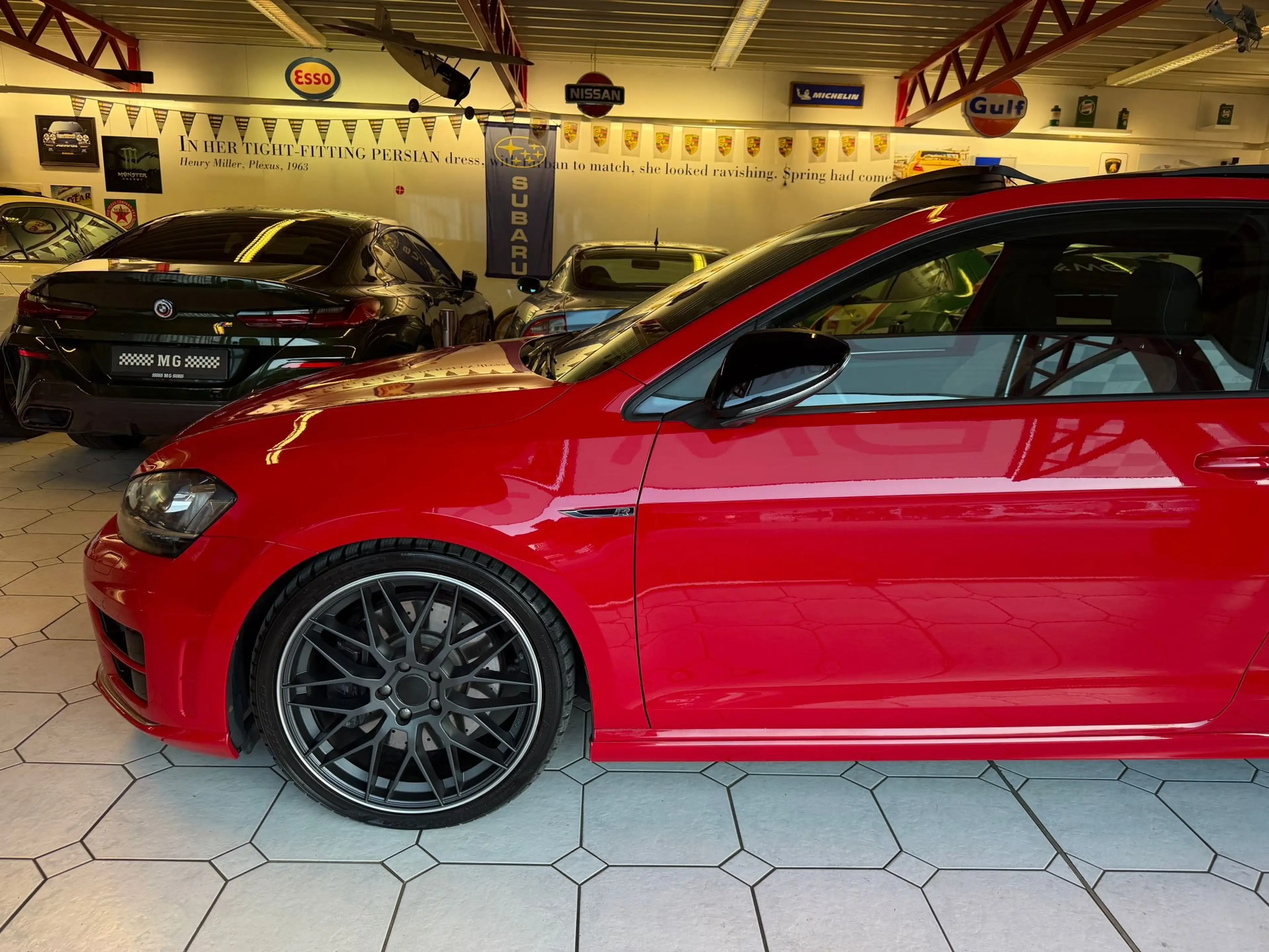 Volkswagen Golf R R BMT 4Motion Panorama — photo 13