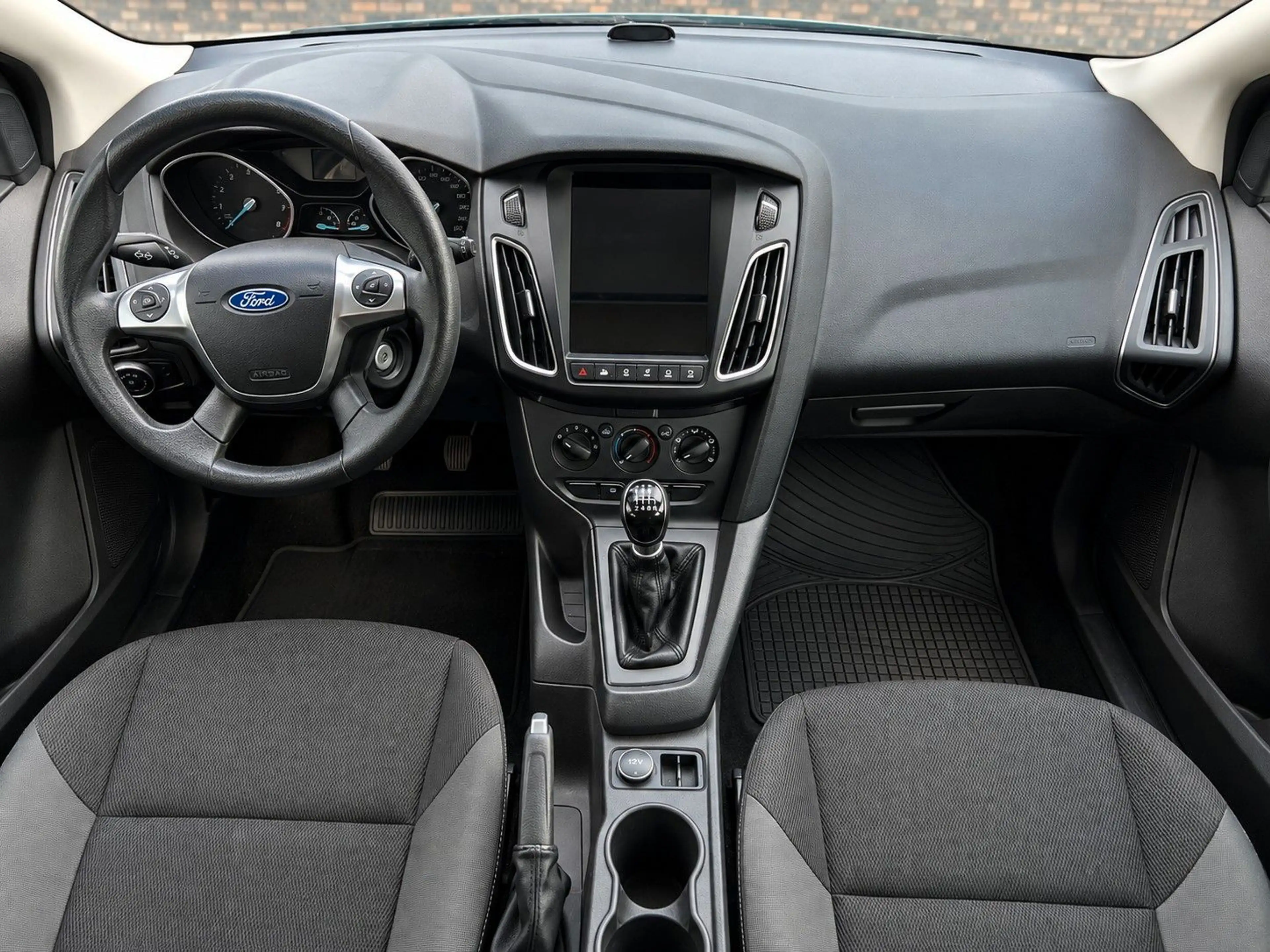 Ford Focus Turnier Ambiente Zahnriemen Neu PDC AHK — photo 9