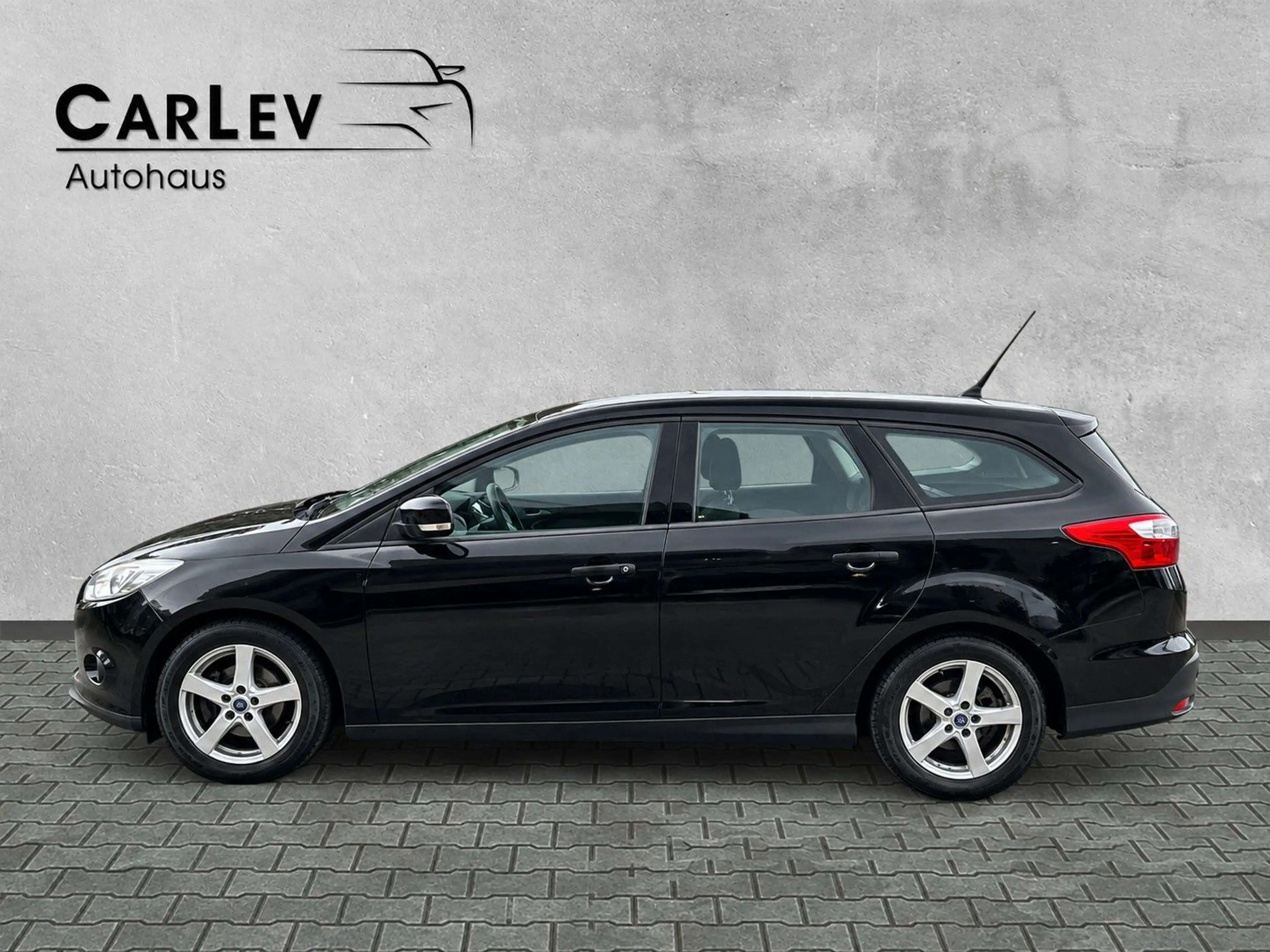 Ford Focus Turnier Ambiente Zahnriemen Neu PDC AHK — photo 4