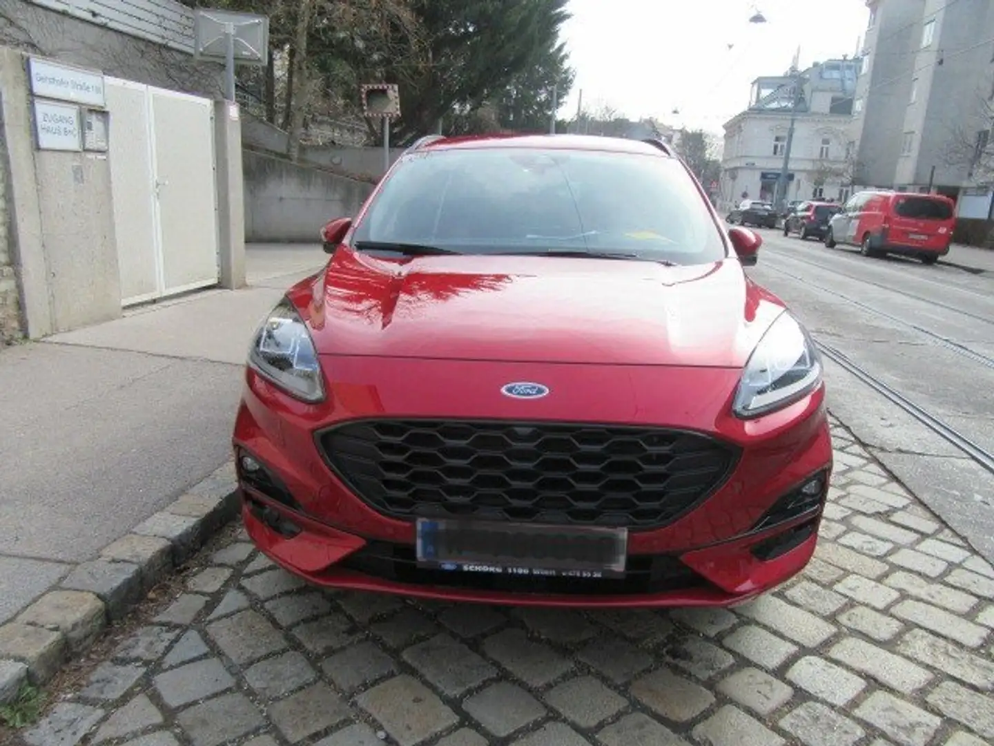 Ford Kuga Hybrid ST-Line X Rouge - 1